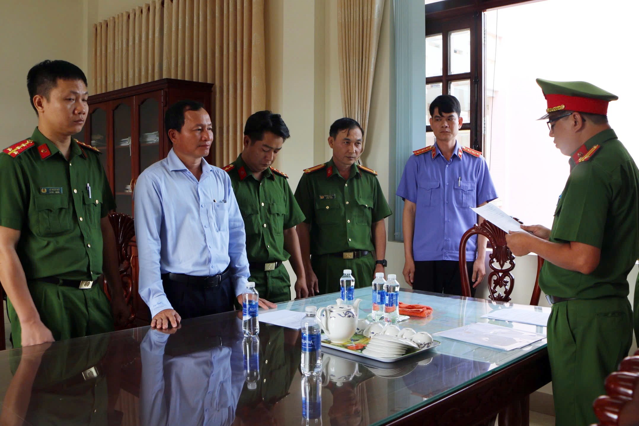 phó chủ tịch (2).jpg