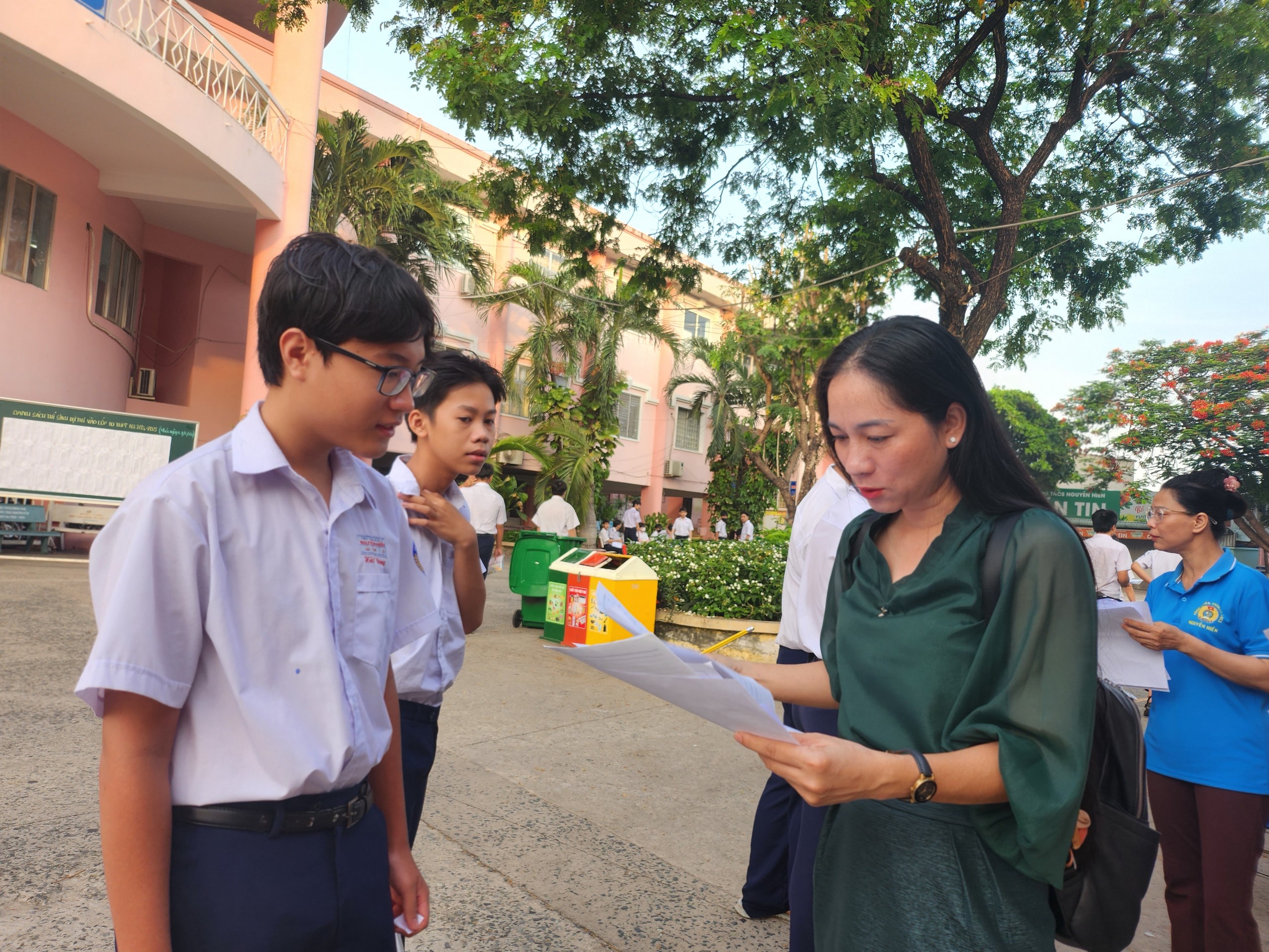 thi vào lớp 10 6-6-1.jpg