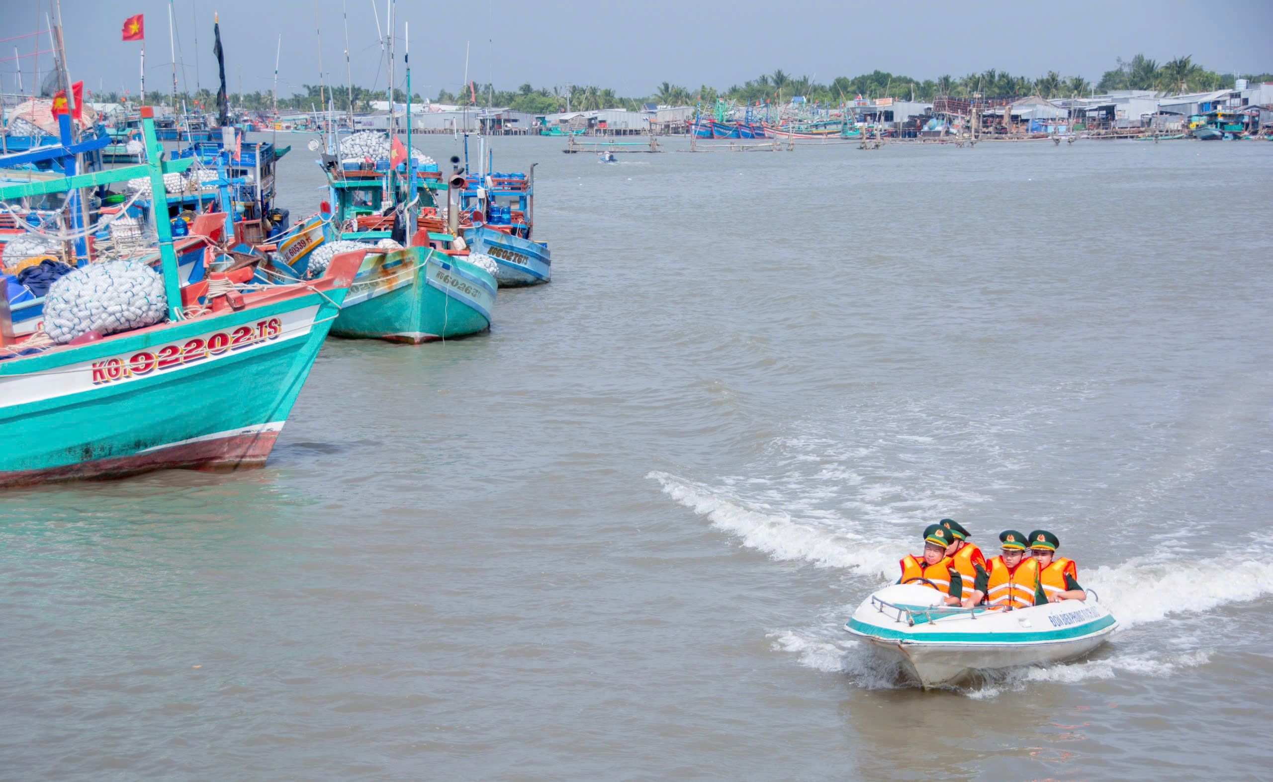 Cà Mau: Điểm sáng từ hoạt động chống khai thác IUU