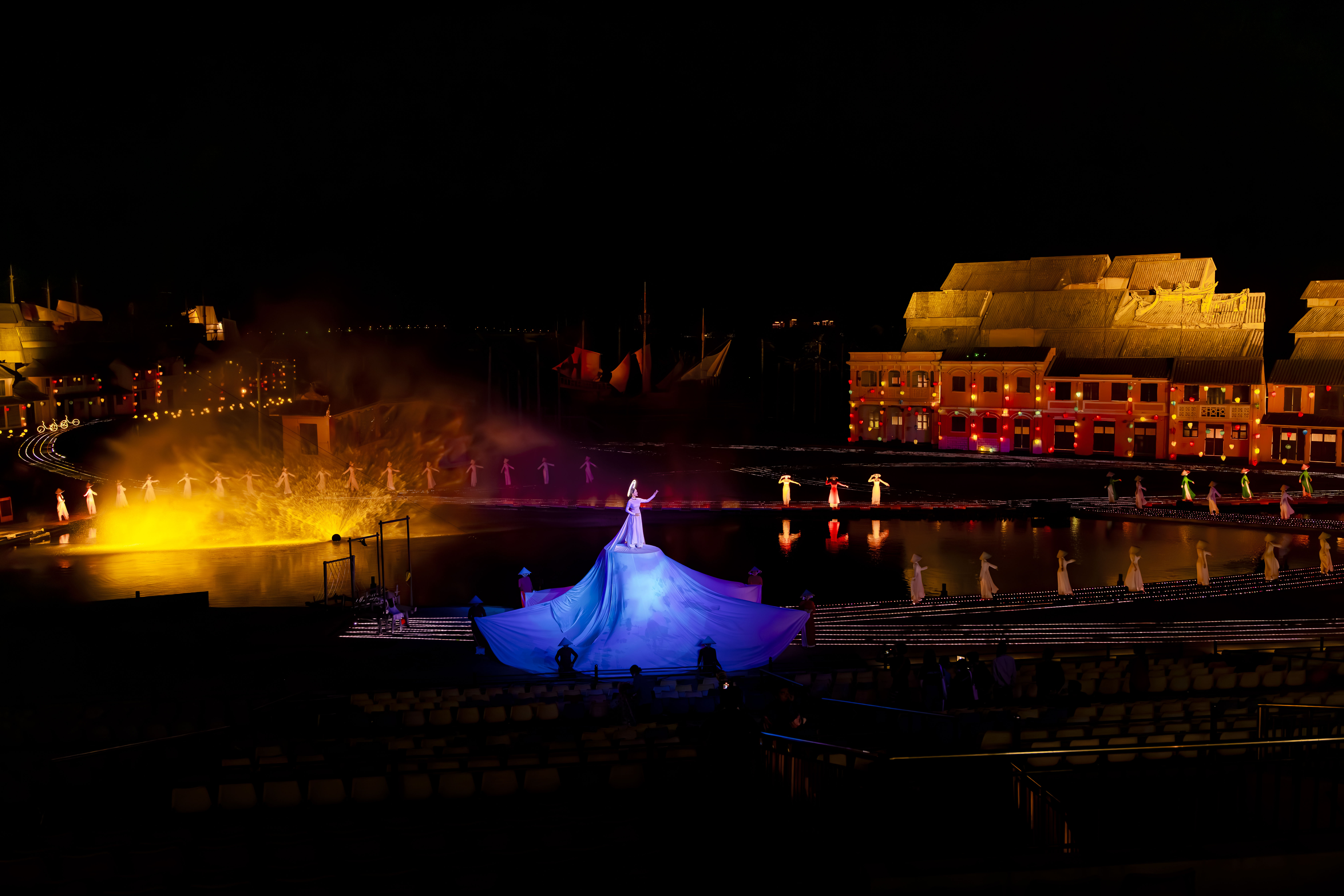 Lễ hội mùa hè