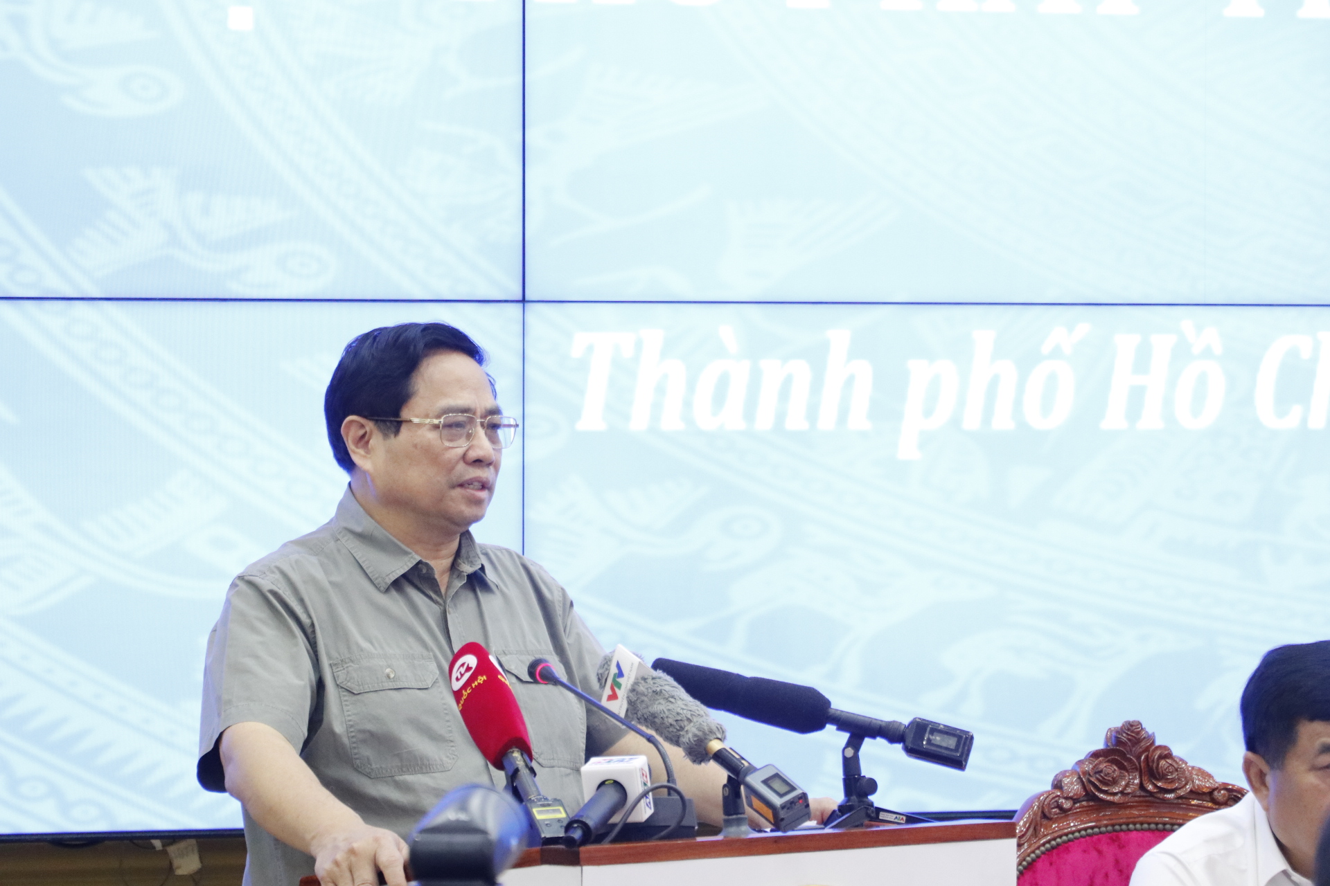 Thủ tướng: Làm Metro phải có dự án tổng thể, không làm 'lặt vặt vài trăm triệu đô'-thu-tuong-metro-tong-the