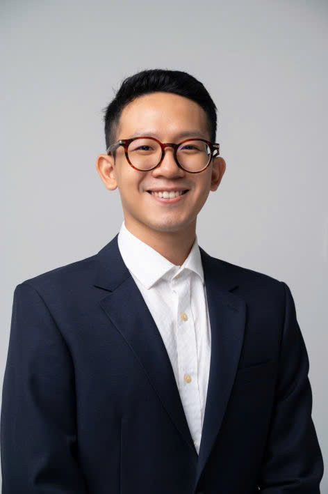 THS NGUYEN DINH DUC.jpg