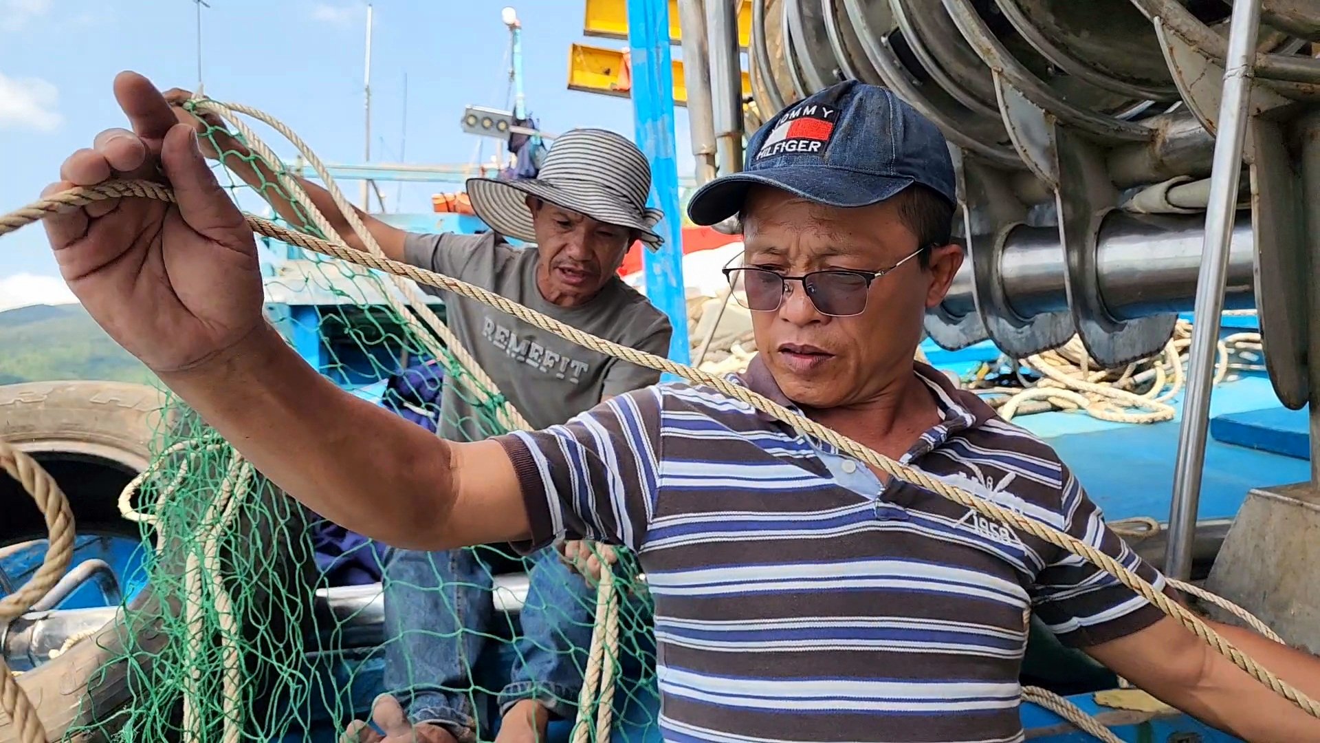 da-nang-chong-khai-thac-iuu-vi-quyen-loi-cua-ngu-dan.jpg