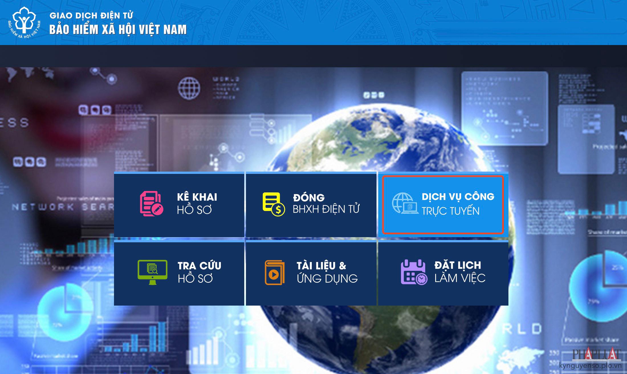 Truy cập vào Cổng thông tin điện tử BHXH Việt Nam. Ảnh: TIỂU MINH