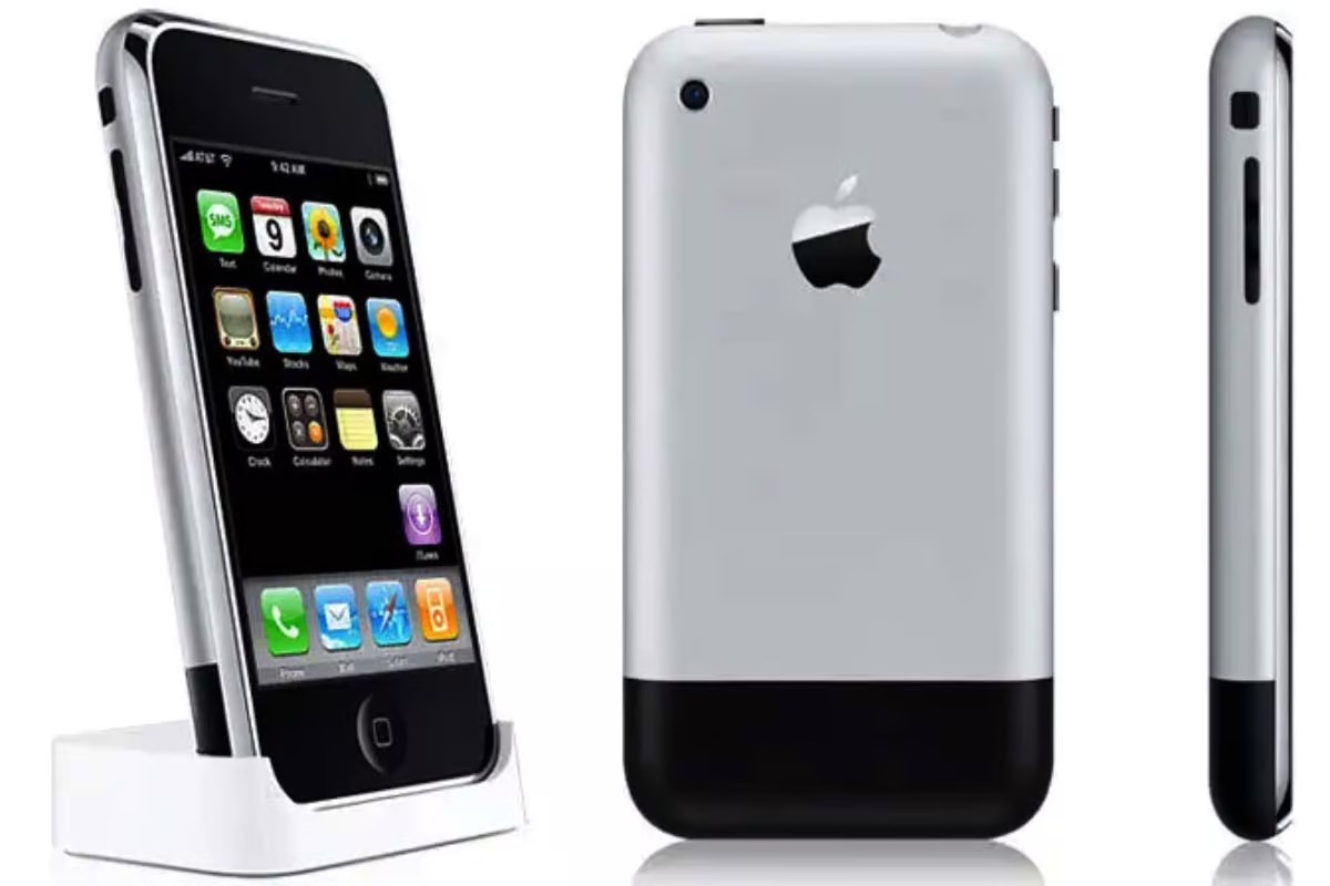 Mẫu iPhone đầu tiên đã làm thay đổi cả thế giới. Ảnh: Apple