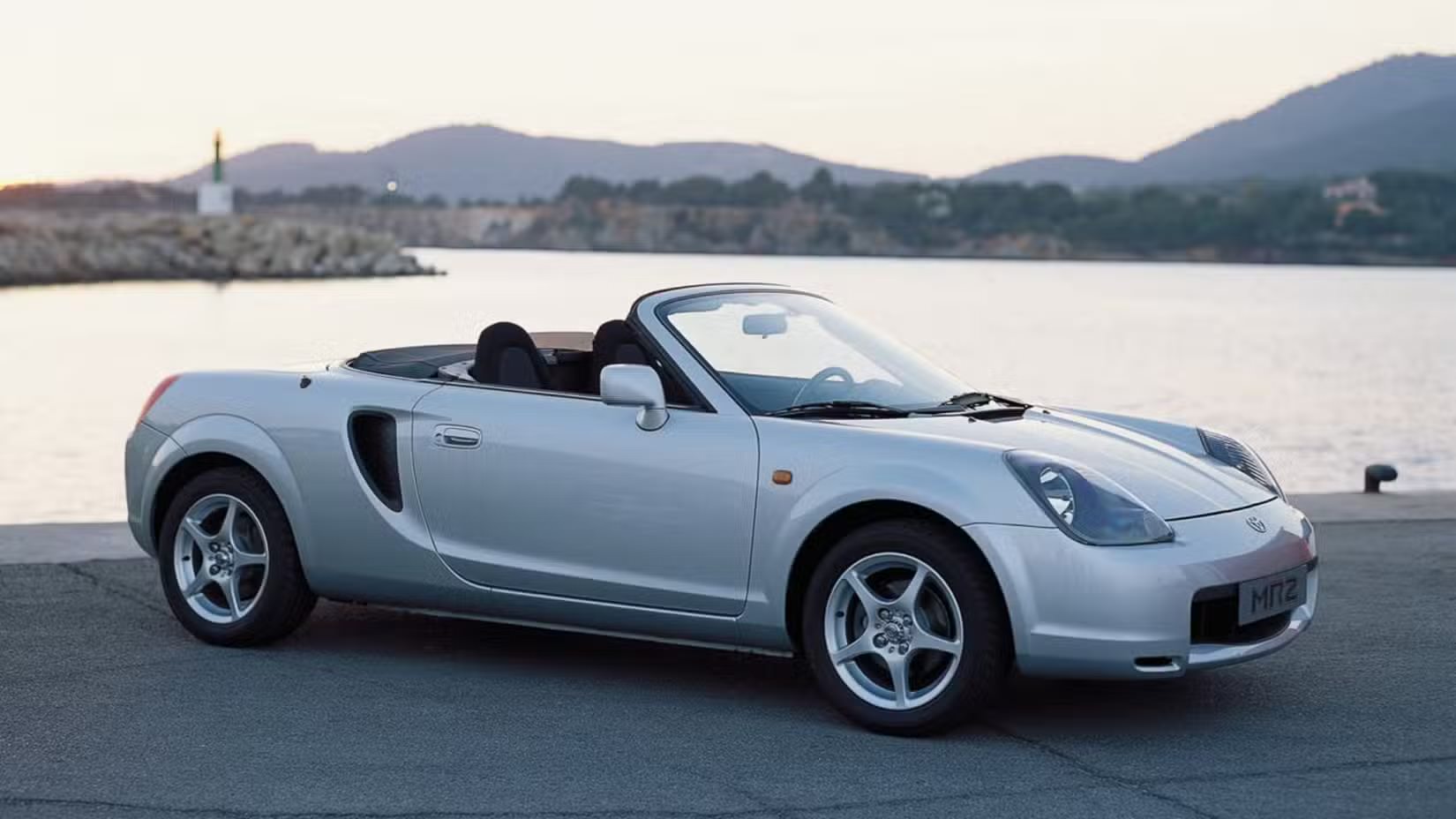 toyota-mr2-2000.jpeg