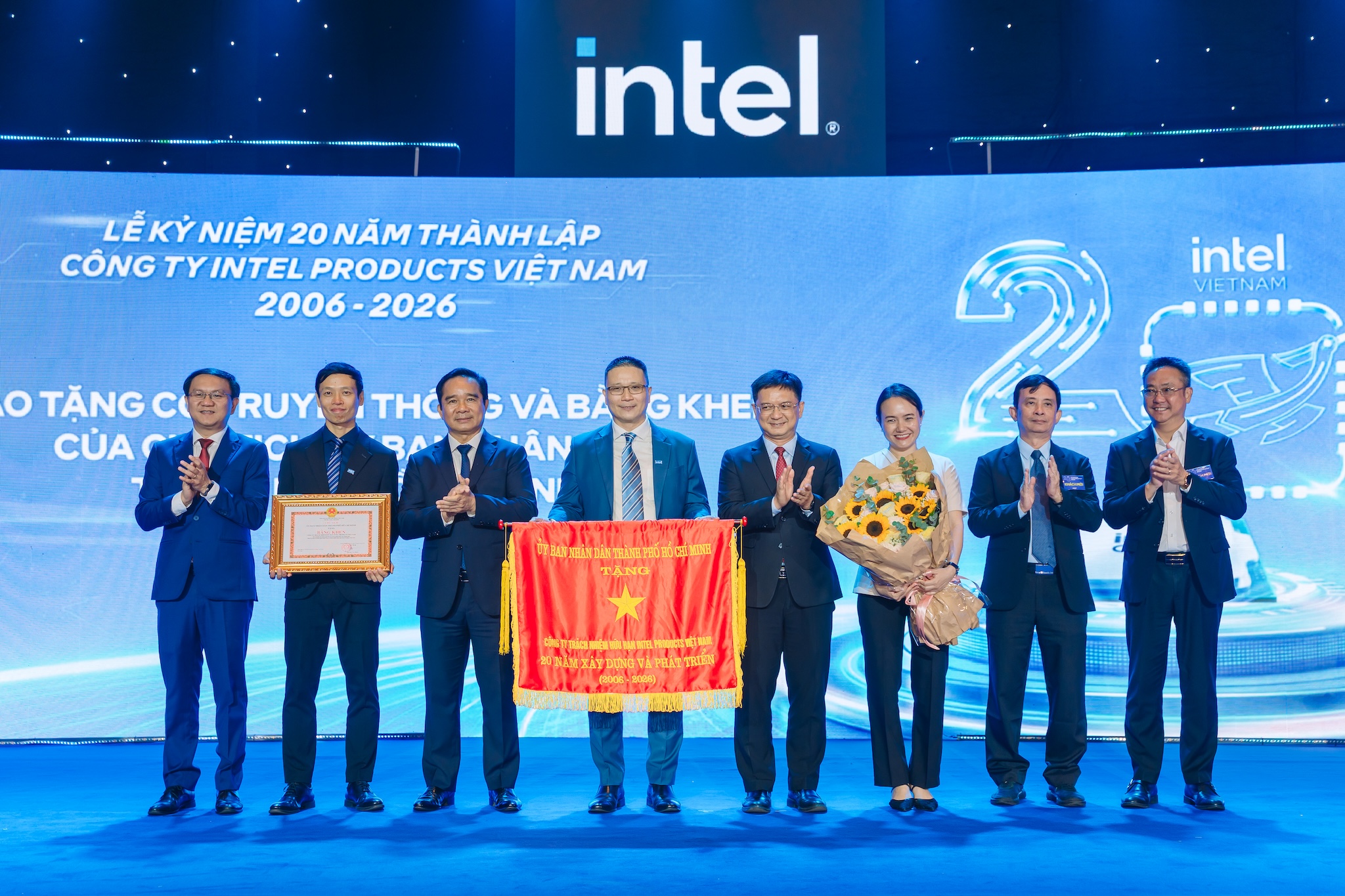20 năm Intel tại Việt Nam: Từ vài trăm nhân sự đến nhà máy xuất khẩu hơn 110 tỉ USD
