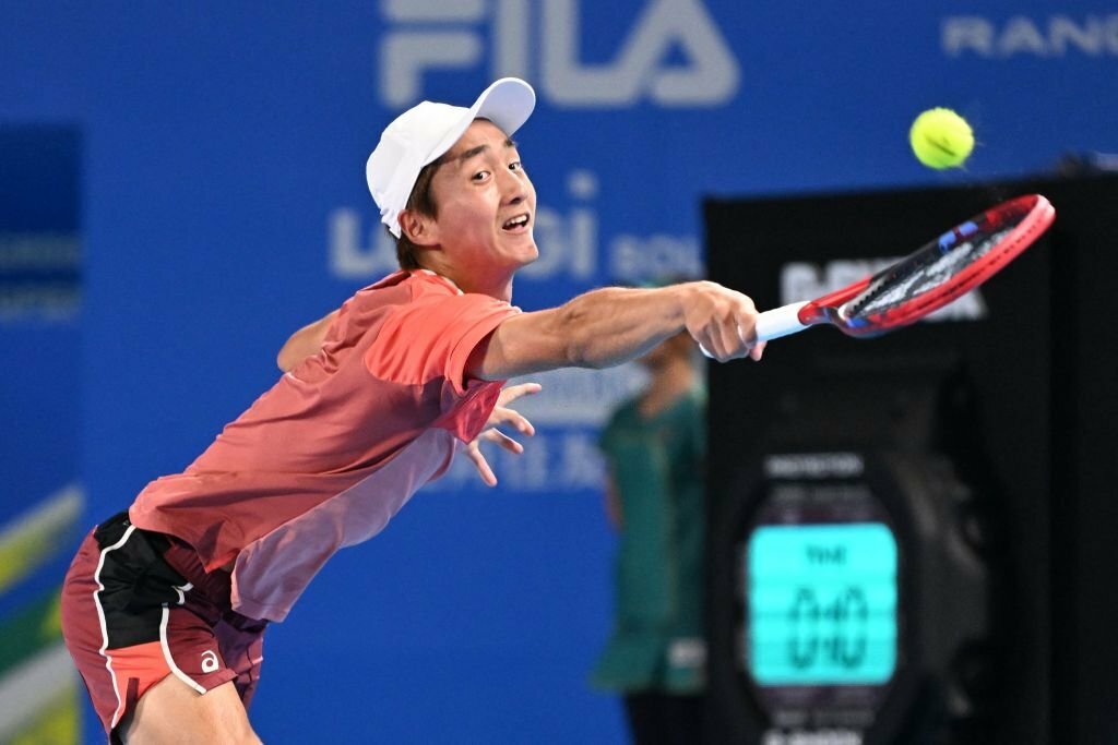 duong-kim-vo-dich-taylor-fritz-bi-loai-khong-tuong-3.jpg