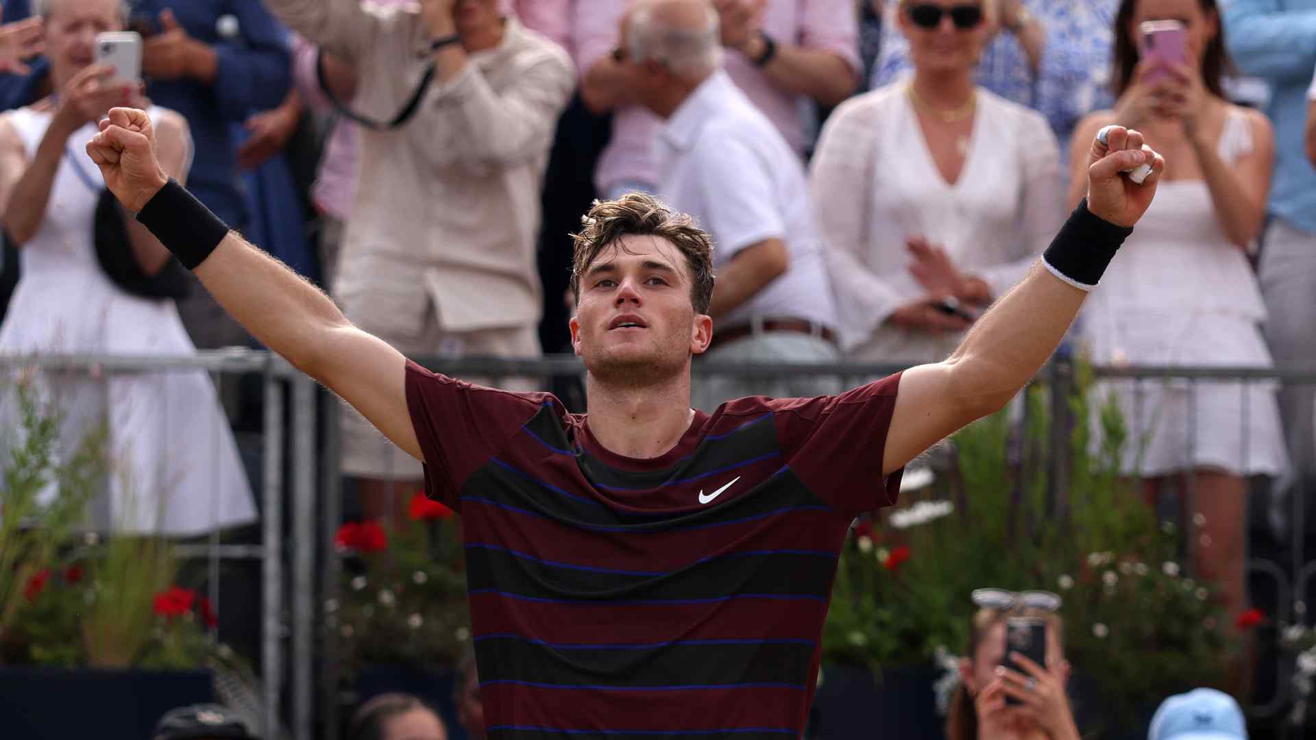 ban-ket-hsbc-championships-draper.jpg
