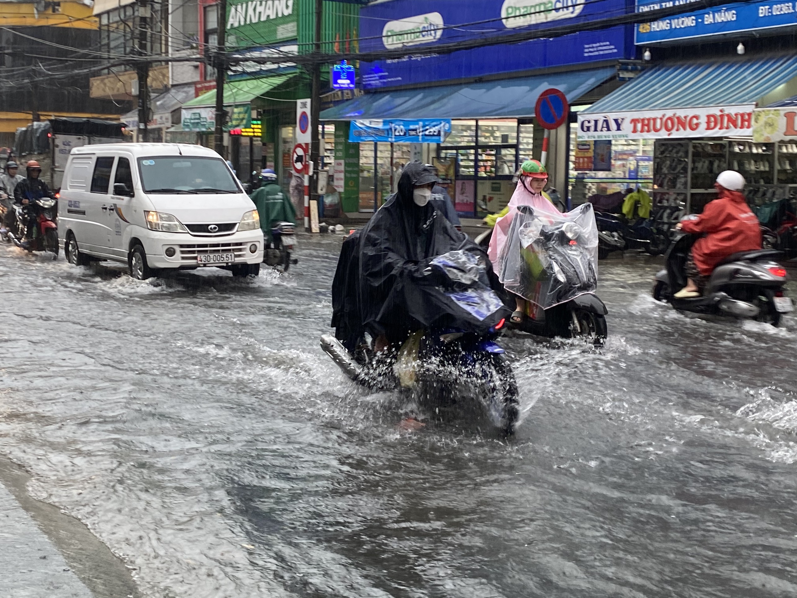 ô tô đà nẵng.jpg