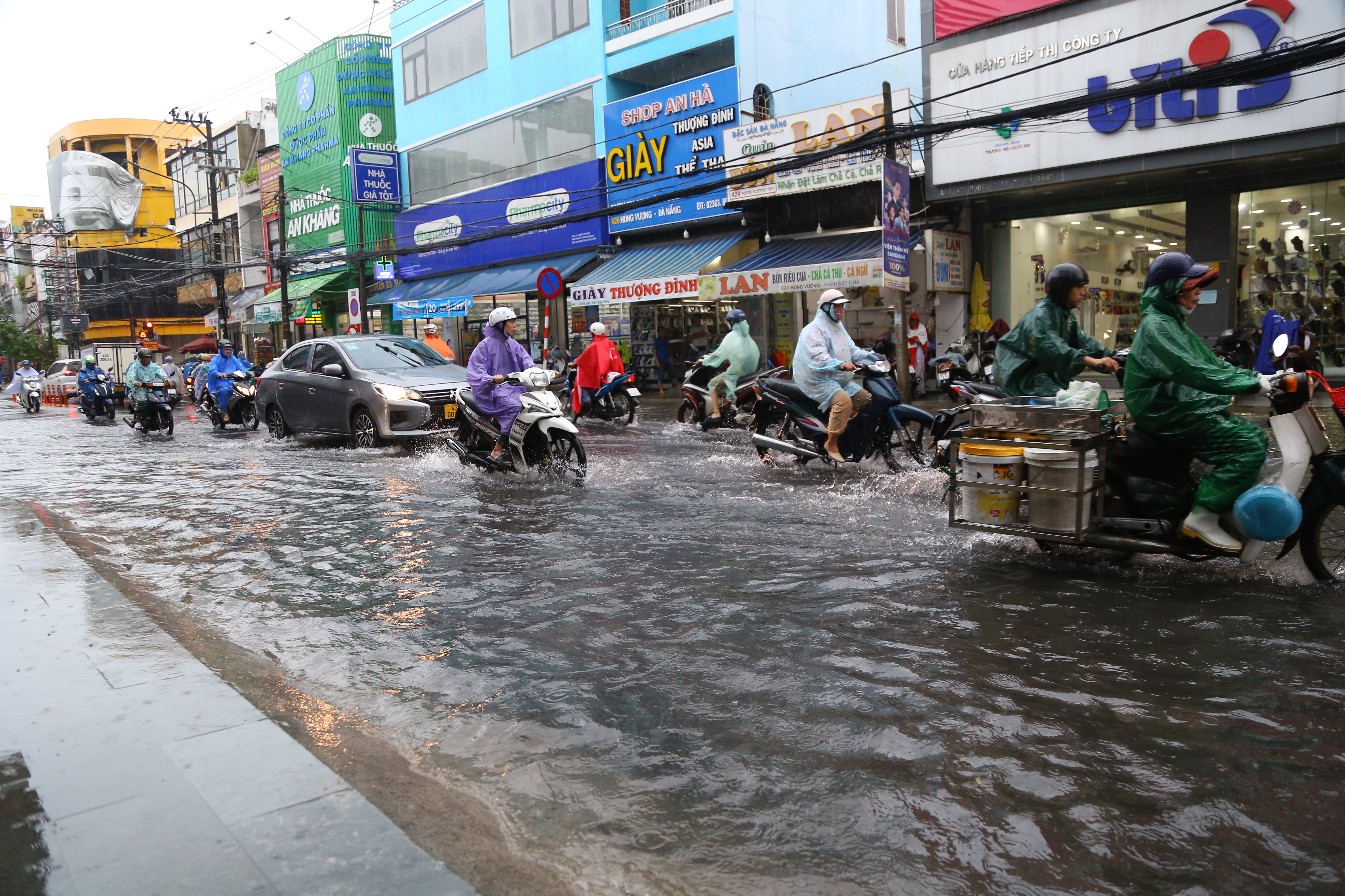 xe may da nang.JPG