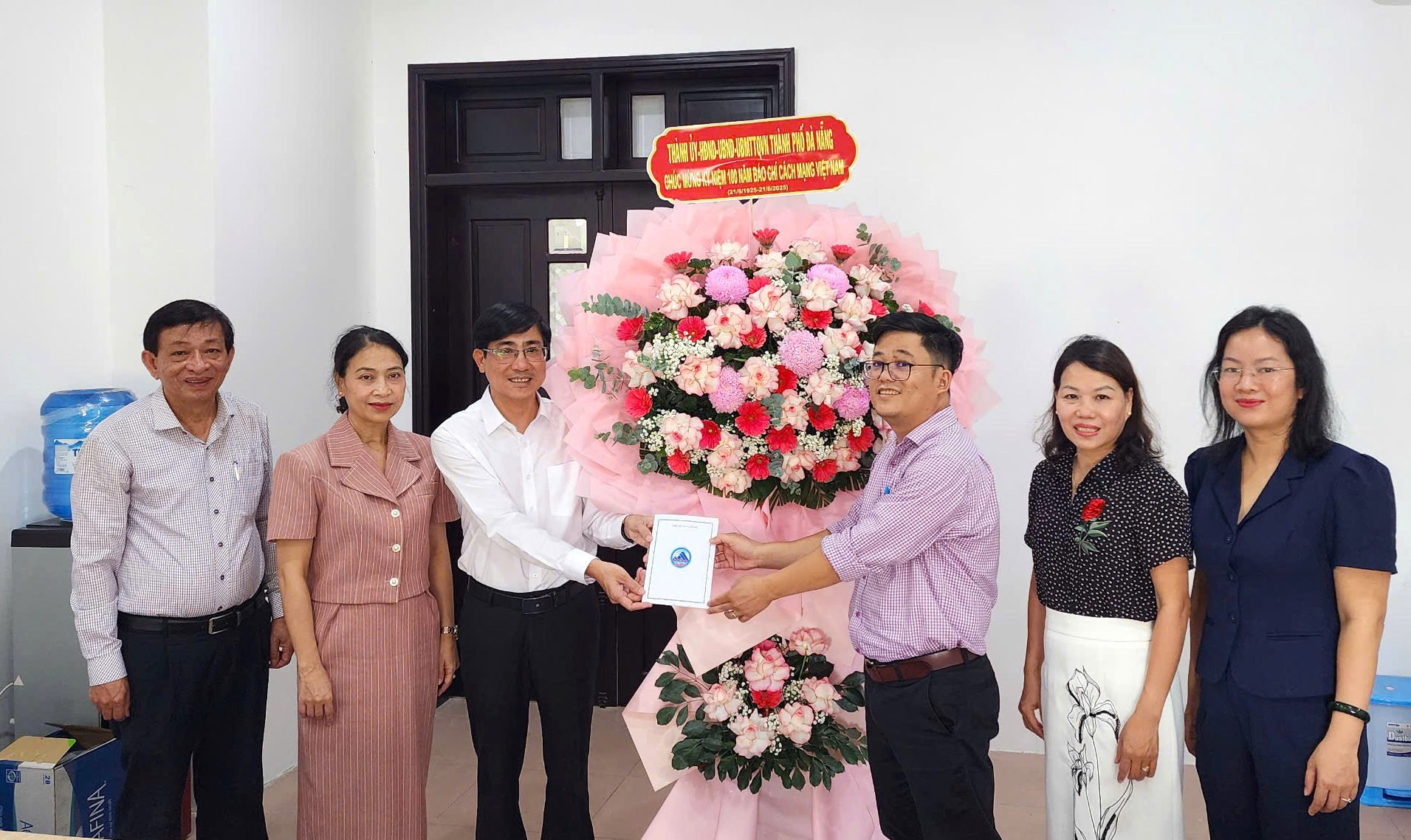 báo pháp luật tp
