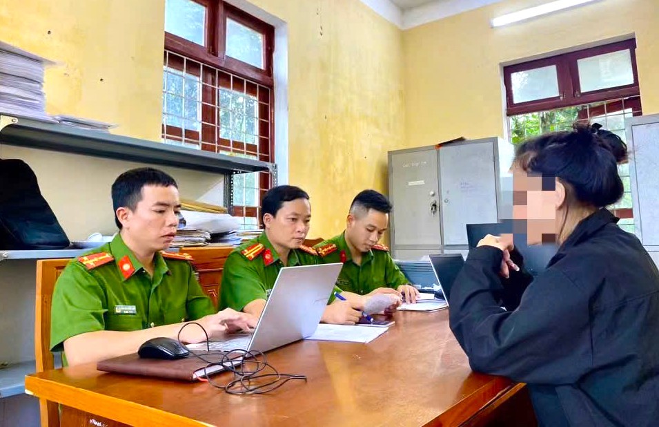 Trưởng Công an xã ở Quảng Trị kể vụ giải cứu 1 phụ nữ khỏi khu tự trị ở Campuchia