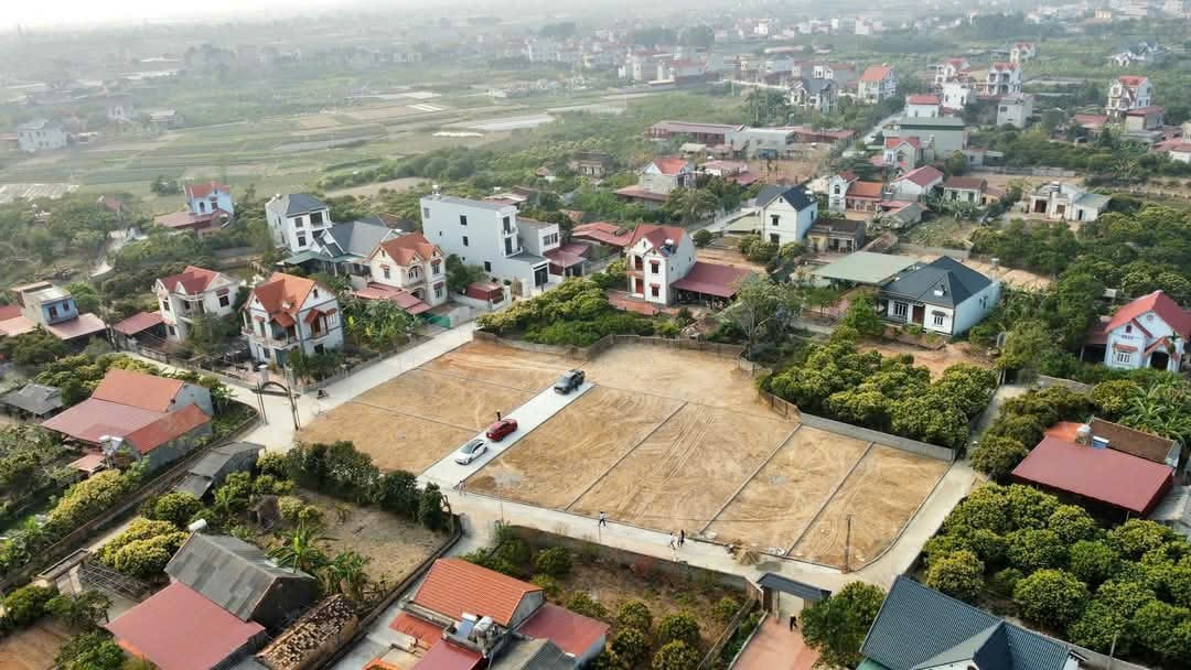 Nhà đầu tư cẩn trọng trước tin đồn bất động sản 'nổi sóng' vì sáp nhập tỉnh 