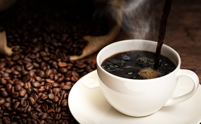 Tại sao uống cà phê có thể giúp tăng tuổi thọ?
