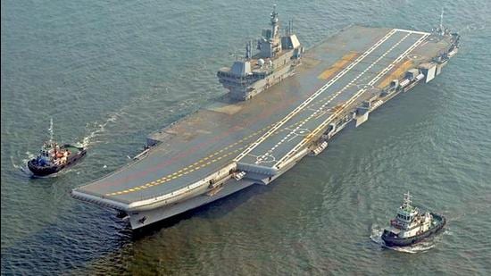 tau-san-bay-INS-Vikrant-1.jpg
