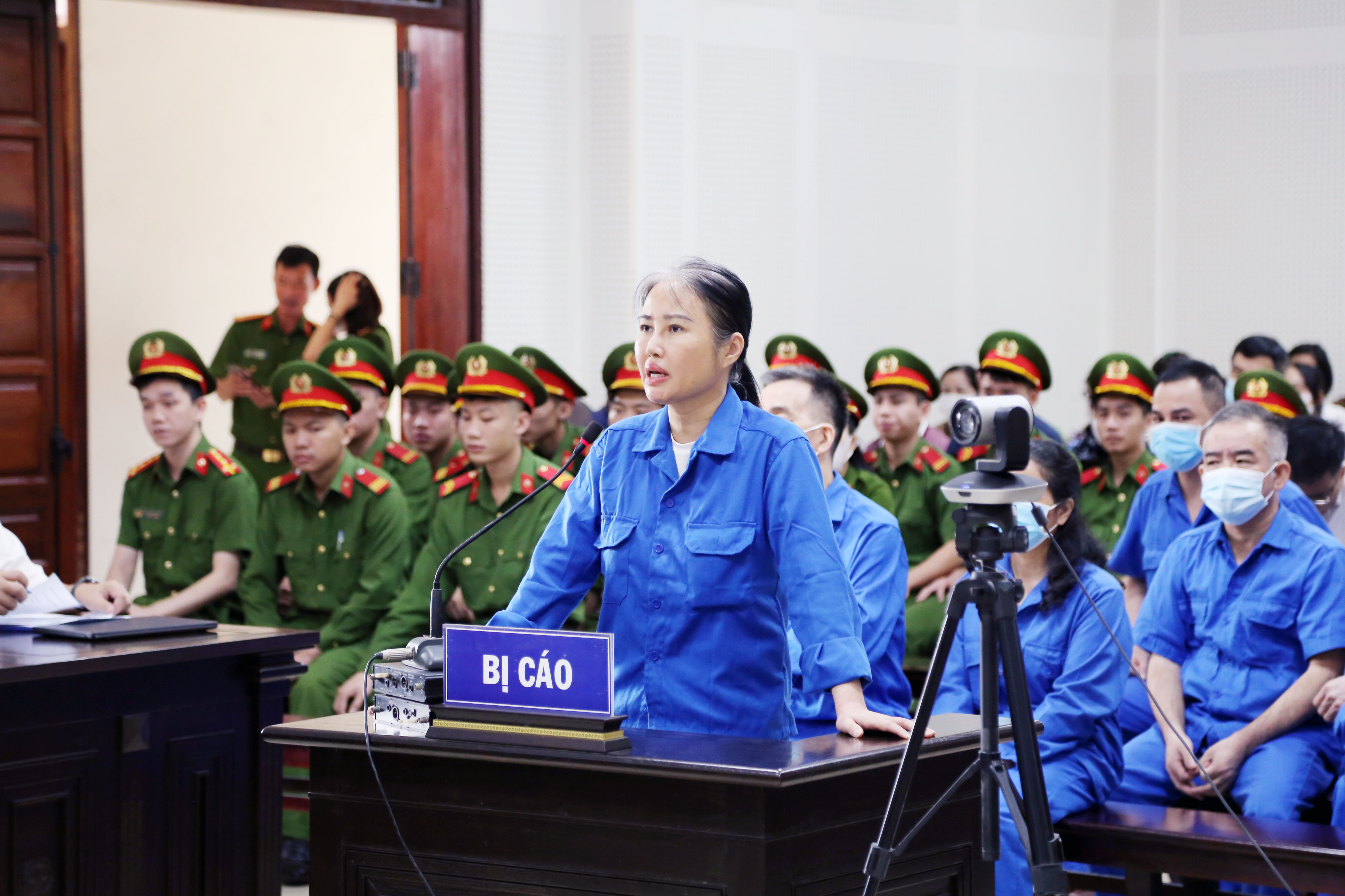 hoang-thi-thuy-nga.JPG