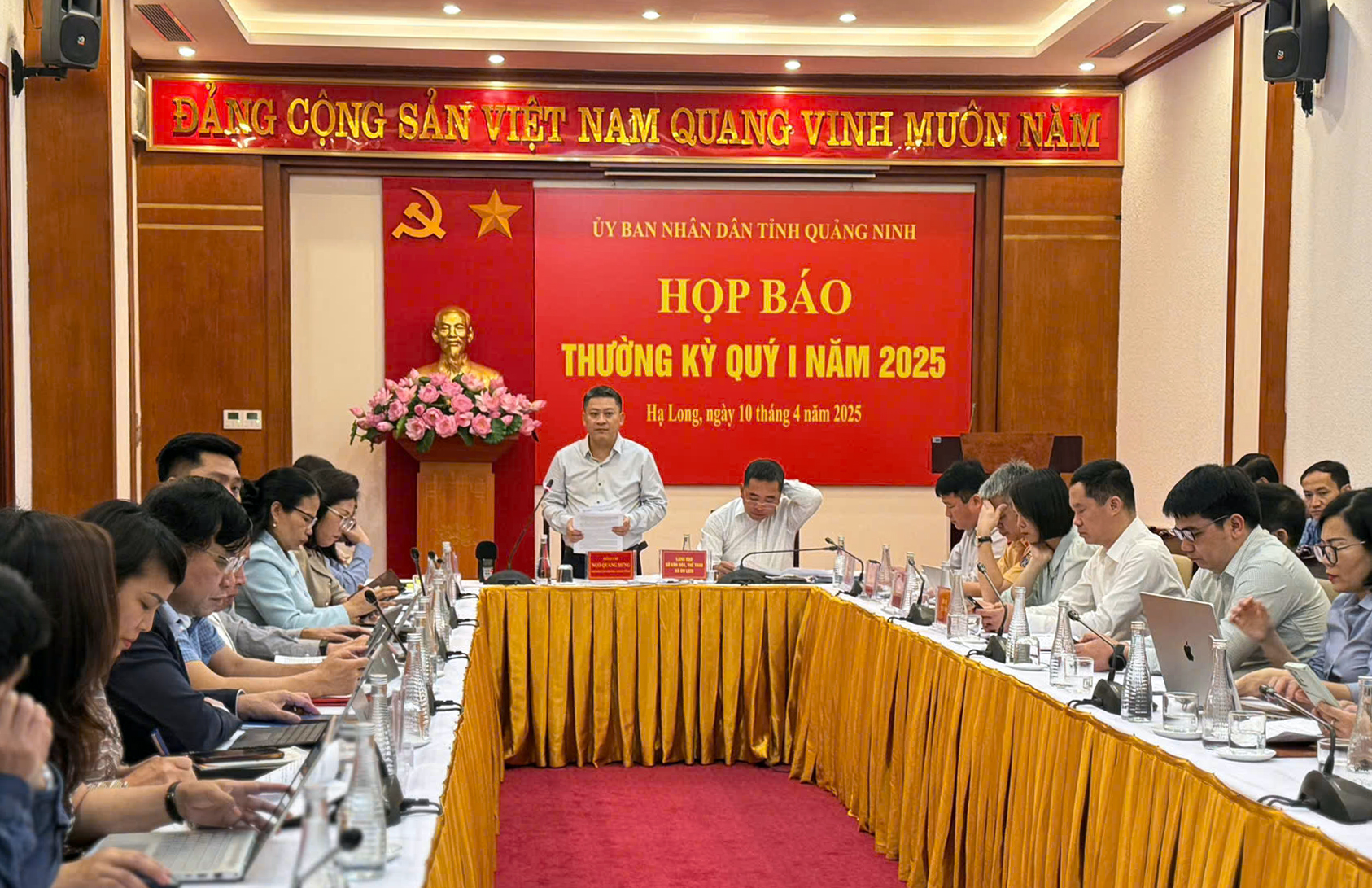 toc-do-tang-truong-kinh-te-quang-ninh-trong-quy-i-cao-thu-7-ca-nuoc-1.jpg
