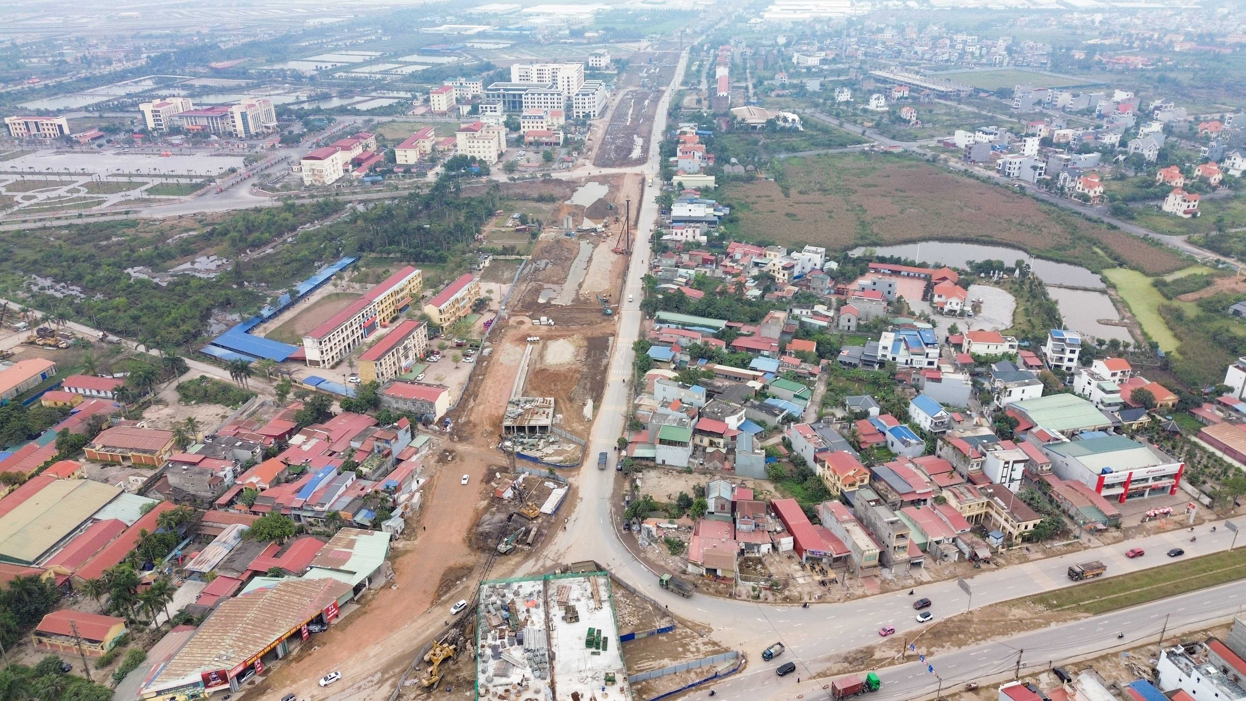 vanh-dai-2-hai-phong-tang-toc-thi-cong-phan-dau-hop-long-cau-hai-thanh-trong-quy-ii-8.JPG
