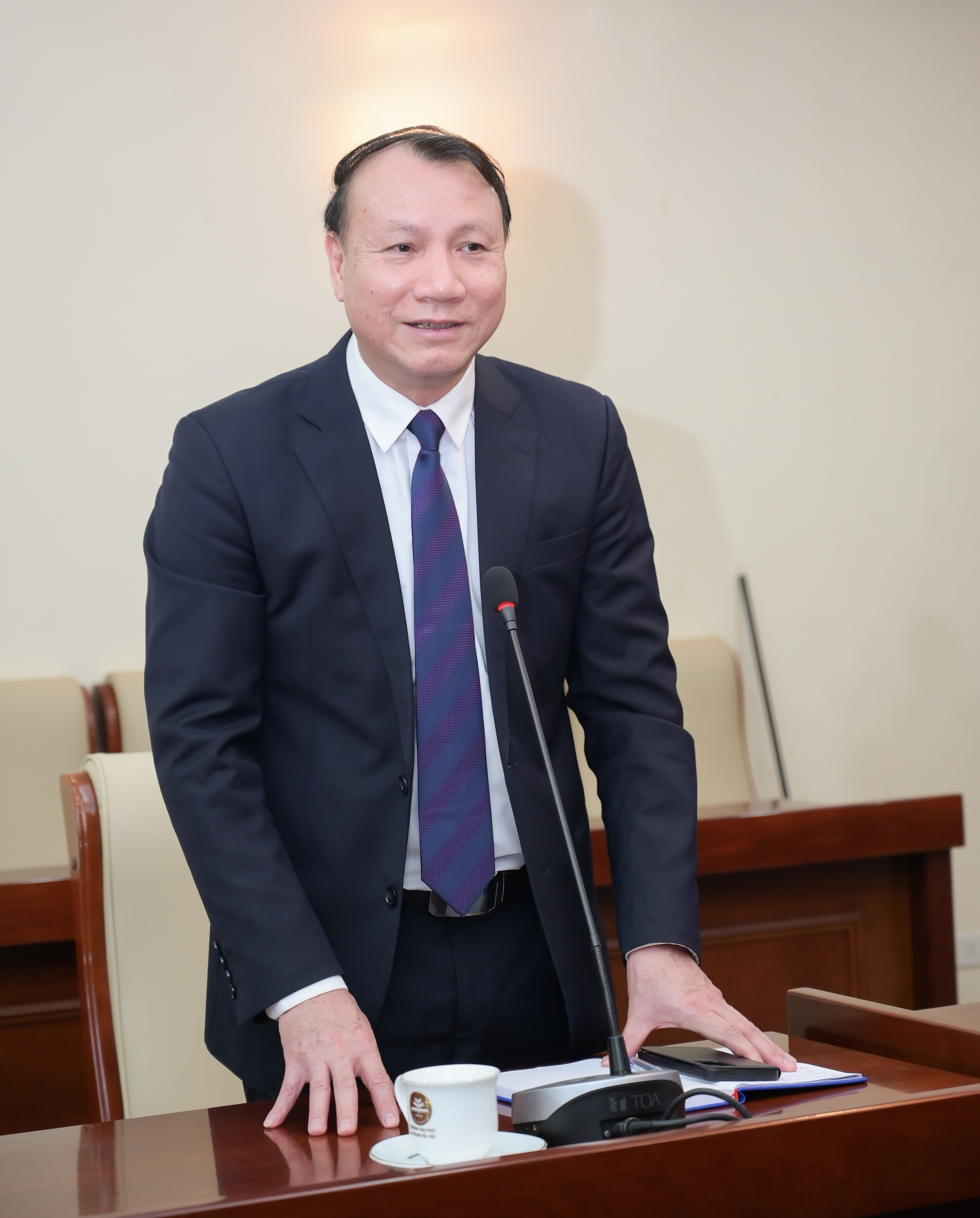 ong_nguyen-duc-son_chung-chi-tieng-Viet.jpg