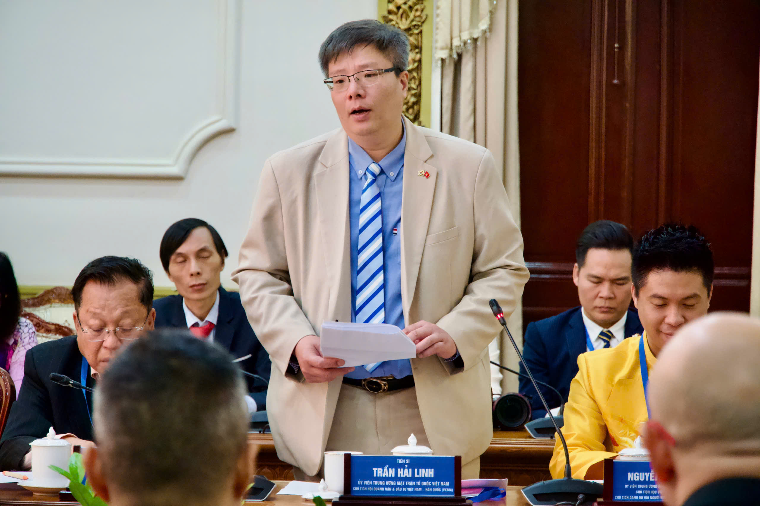 Ts-tran-hai-linh_kieu-bao.jpg