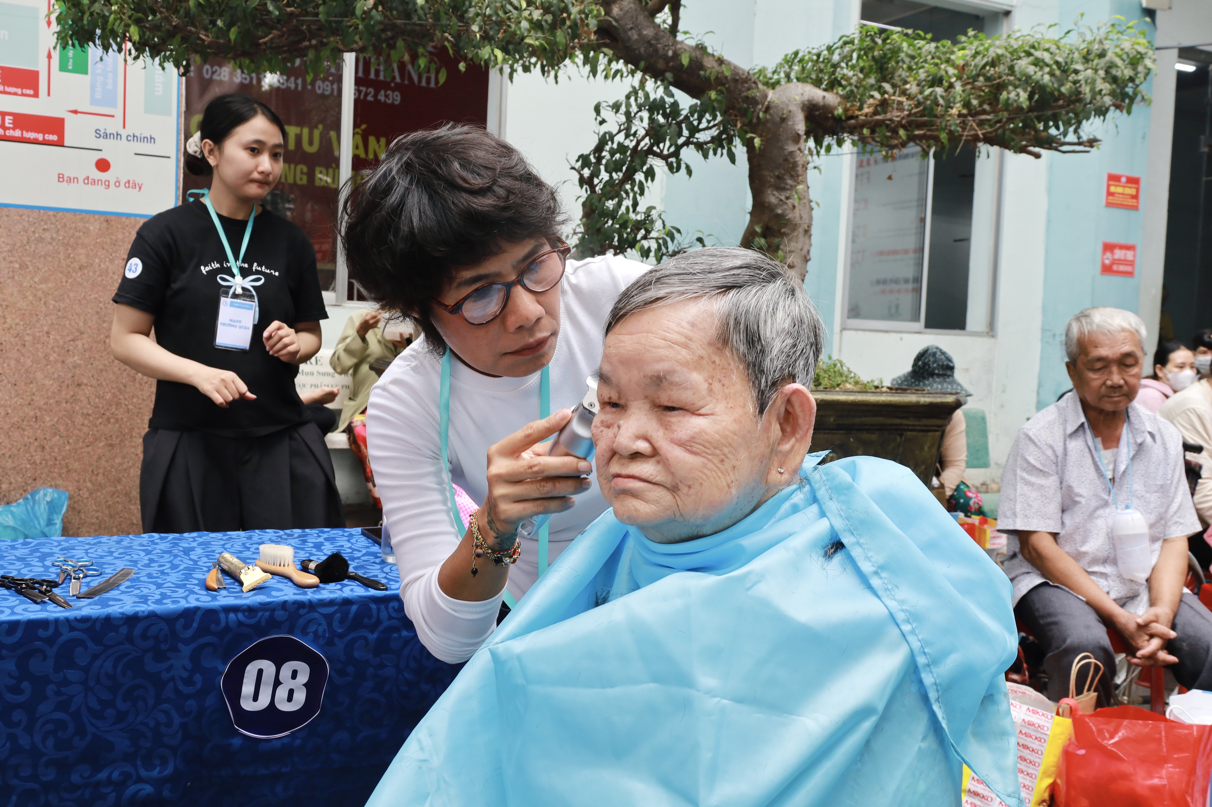 phien-cho-0-dong-1.jpg