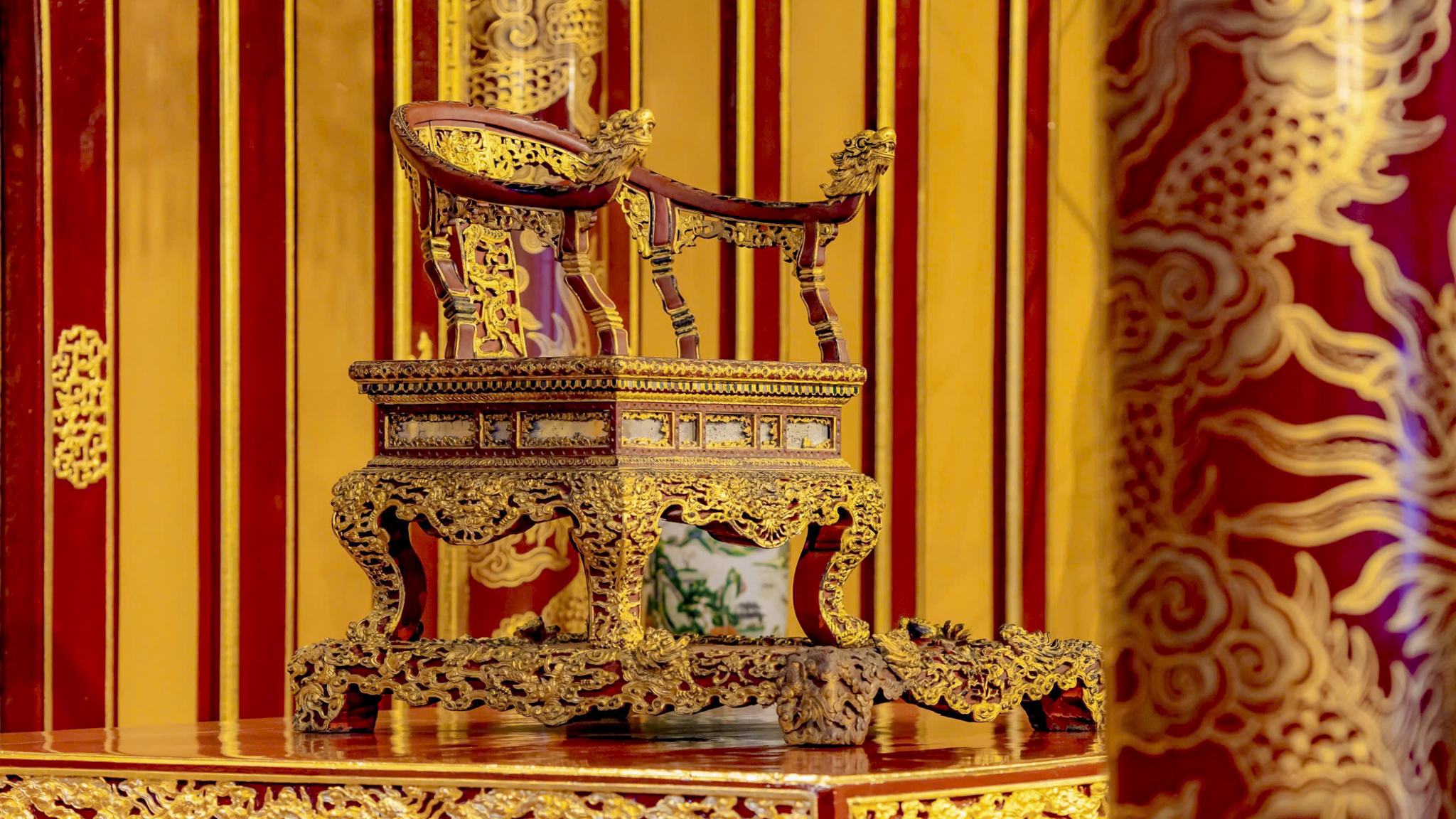 ngai vua triều Nguyễn