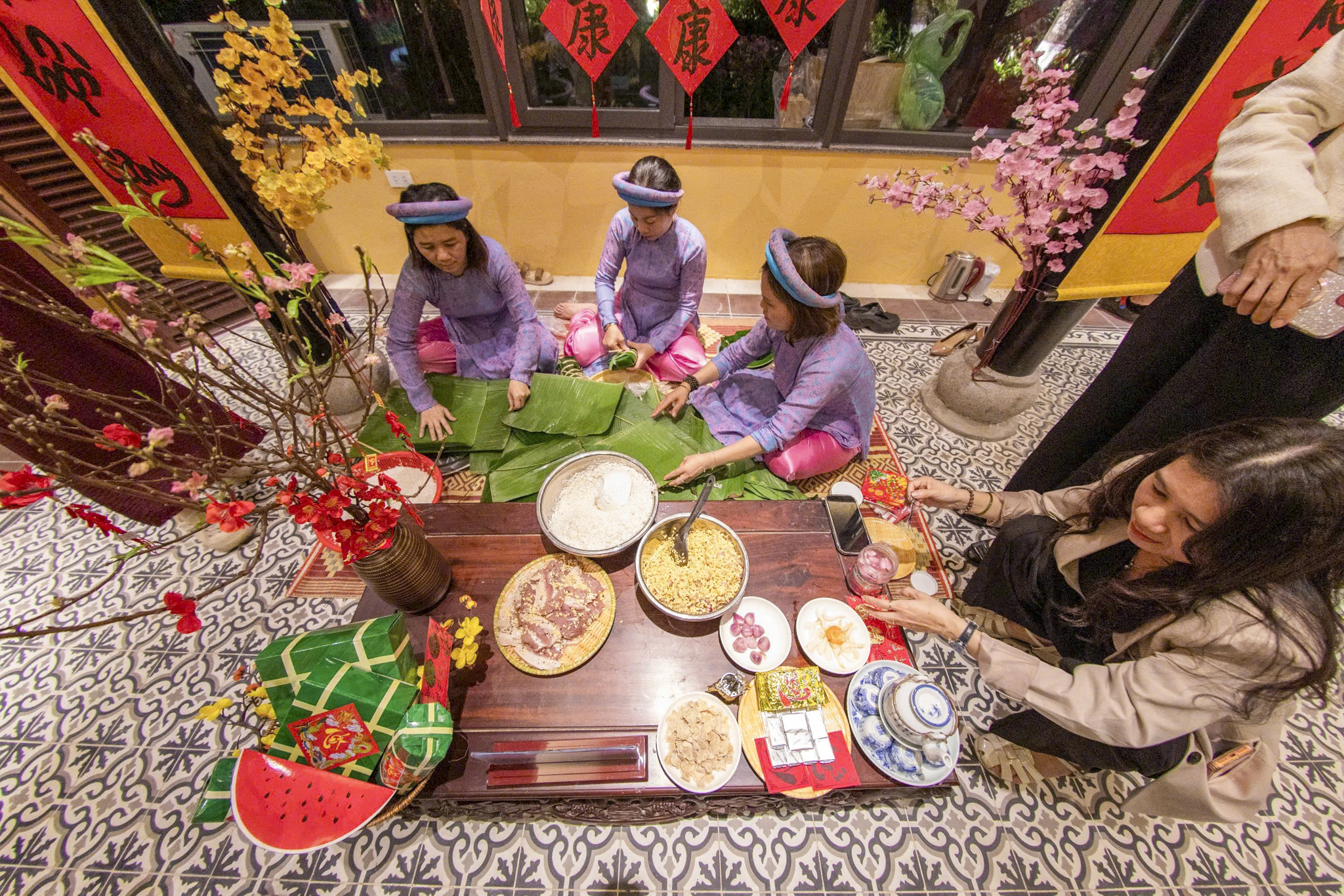 lac-buoc-vao-chon-xua-trai-nghiem-nhung-tro-choi-cung-dinh (4).jpg