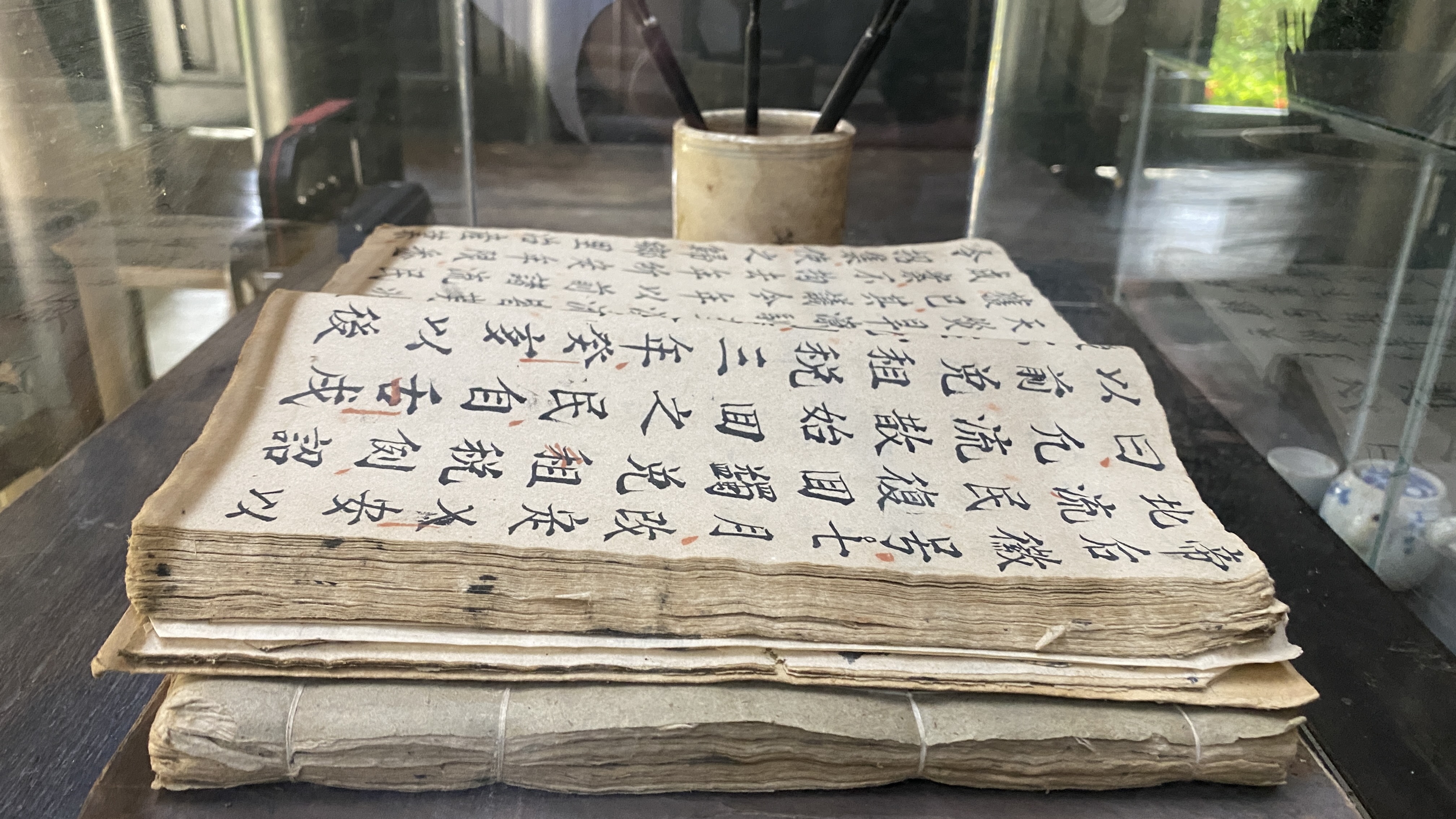 ngam-nhin-khong-gian-xua-noi-chu-tich-ho-chi-minh-tung-song-va-hoc-tap-tai-hue (4).JPG