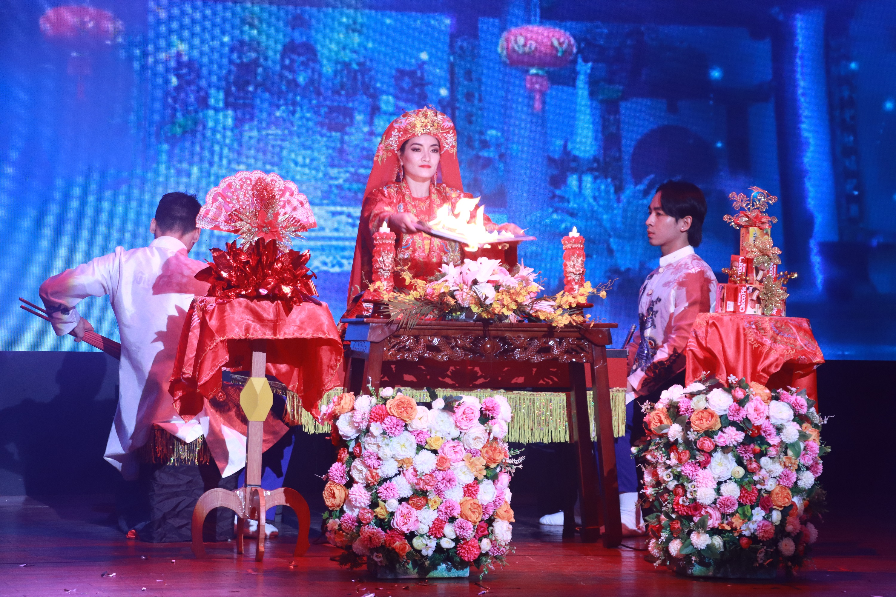 lien-hoan-ao-thuat-toan-quoc2.JPG