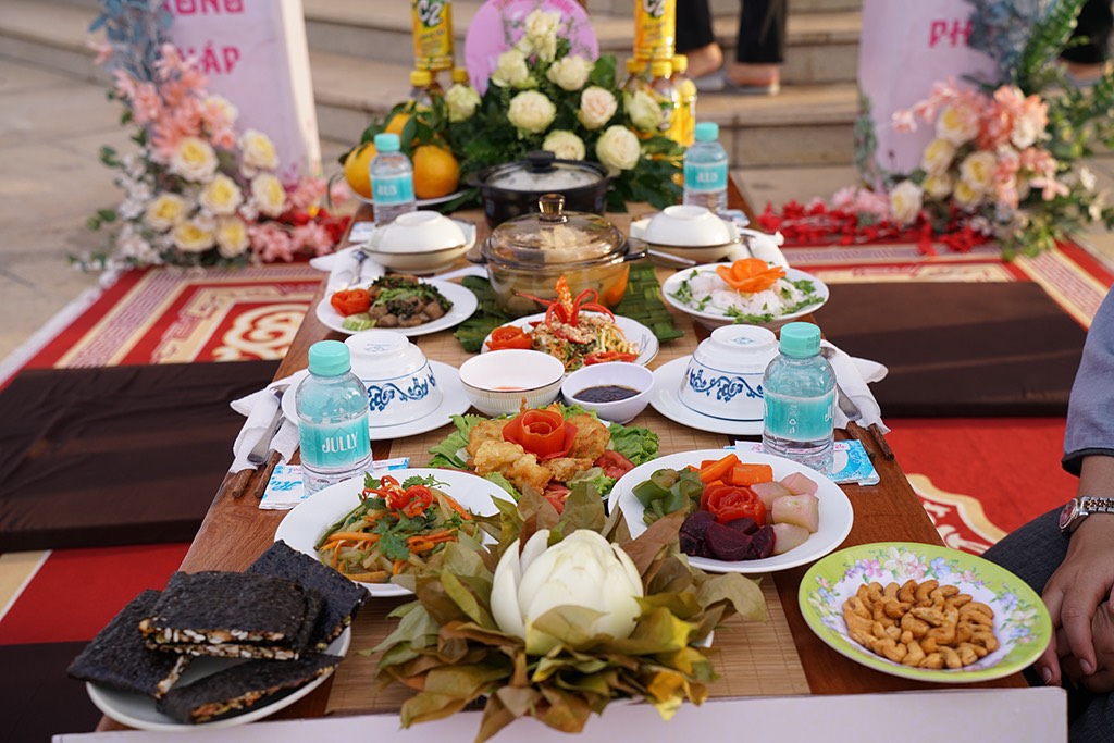hoi-trai-tuoi-tre-va-phat-giao6.jpg