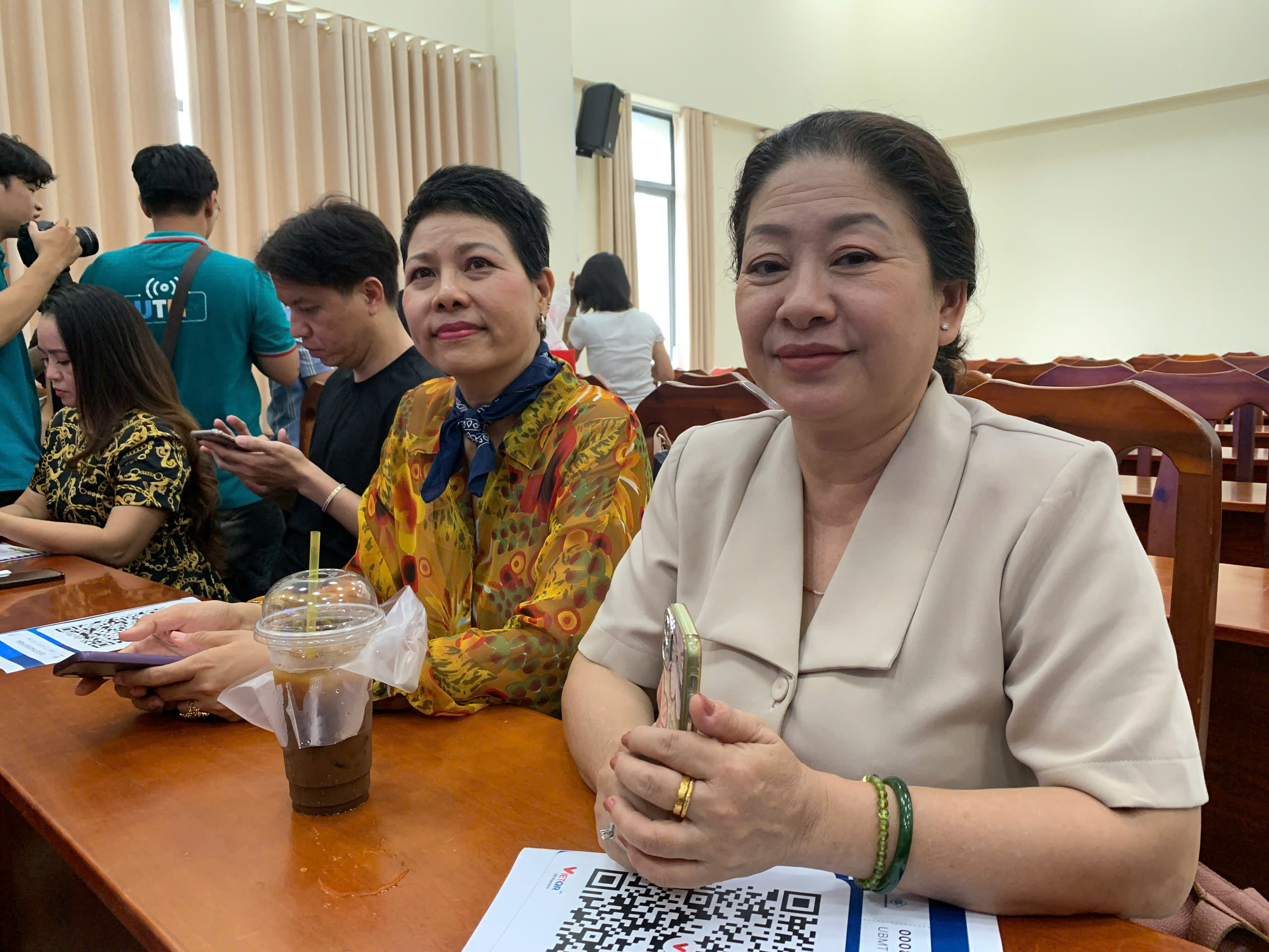 dong-bao-vung-bao2.jpg