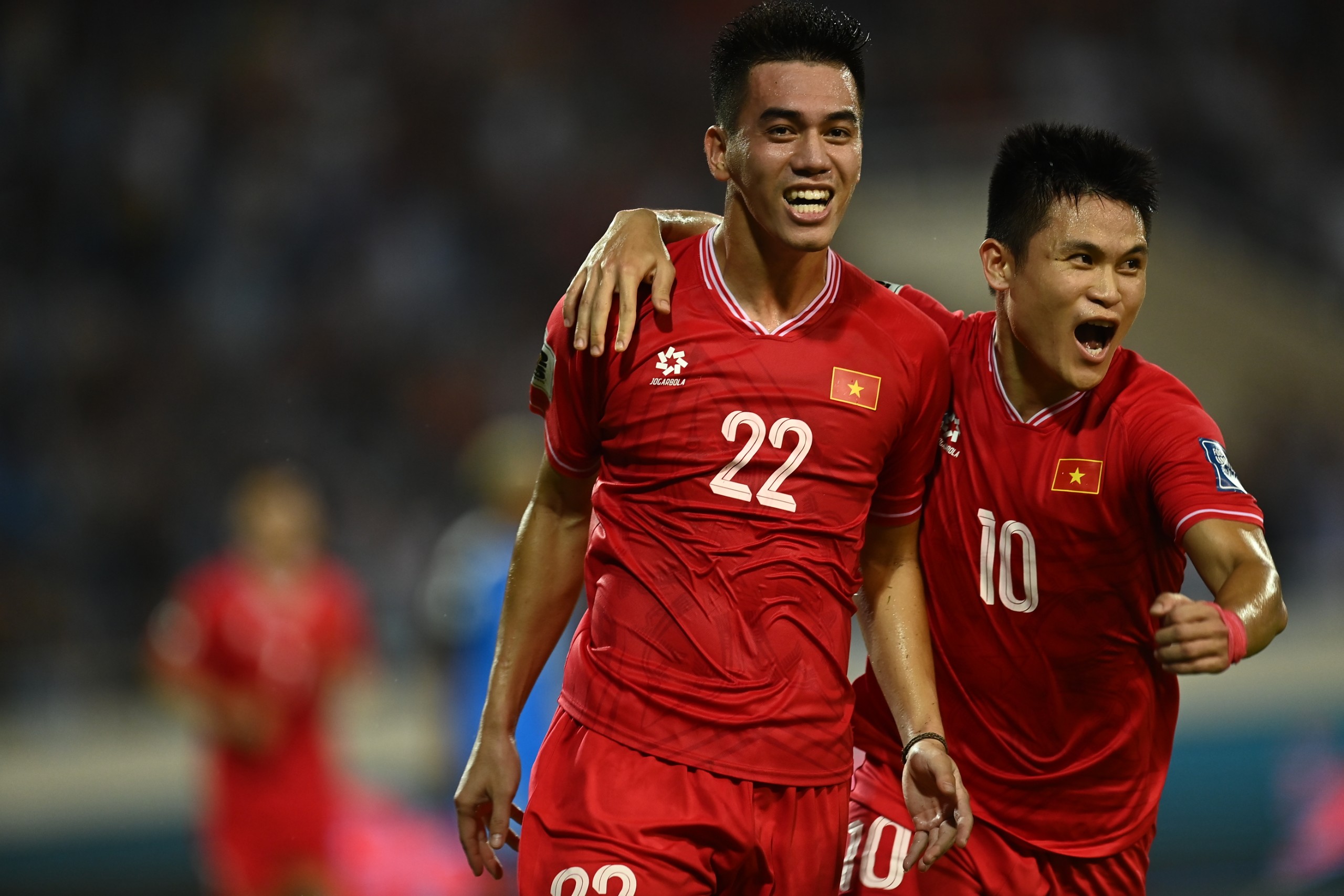 cua-hep-cua-doi-tuyen-viet-nam-va-cua-kho-cua-indonesia