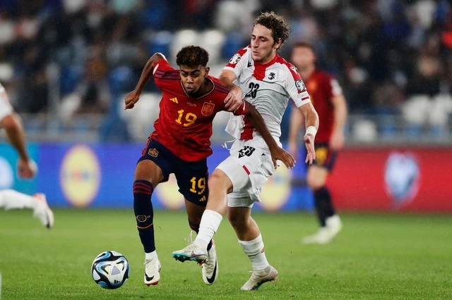 ky-luc-sau-2-luot-tran-euro-2024-thuoc-ve-lukaku- (3).jpg