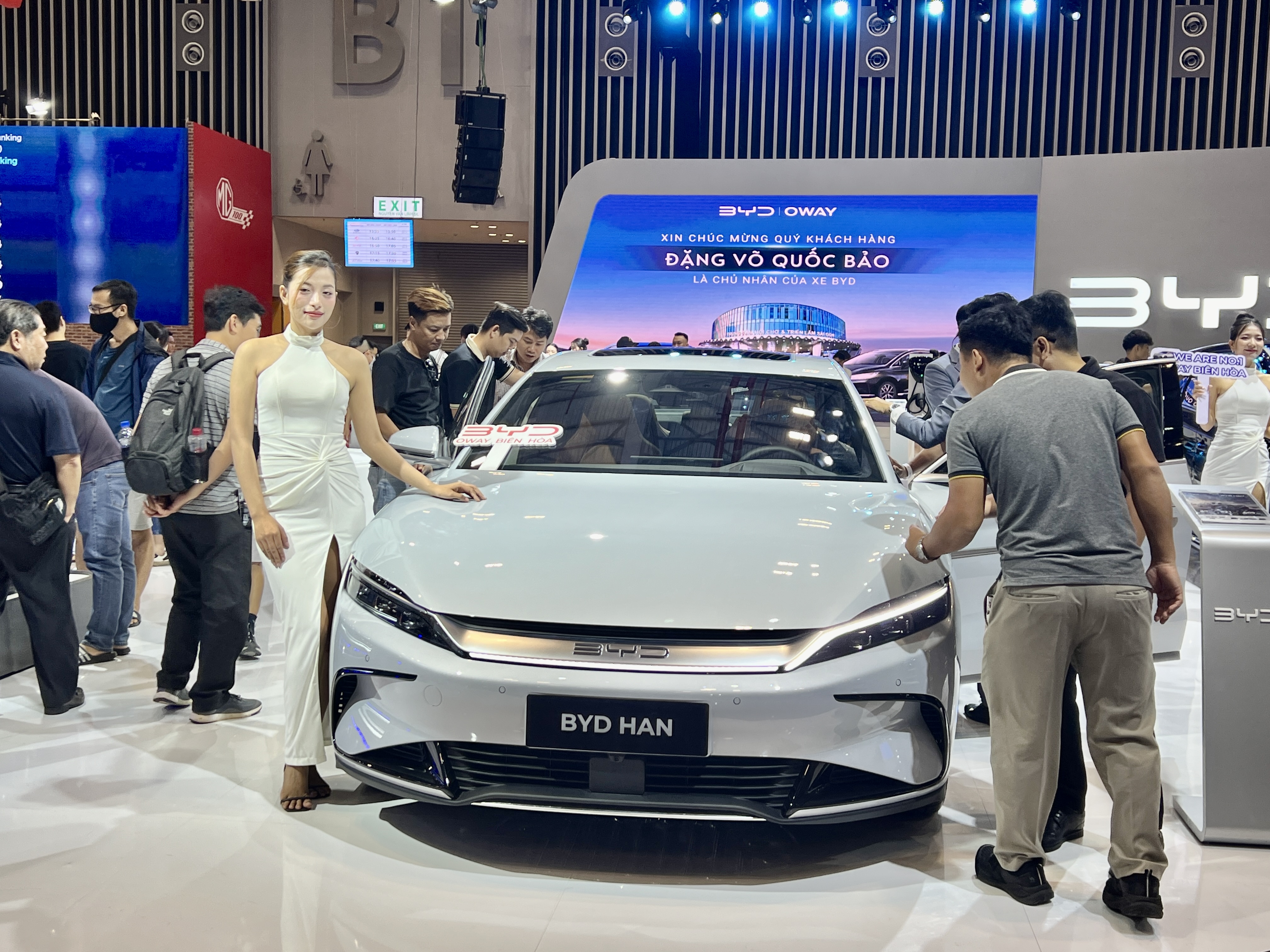xe-o-to-02.jpg
