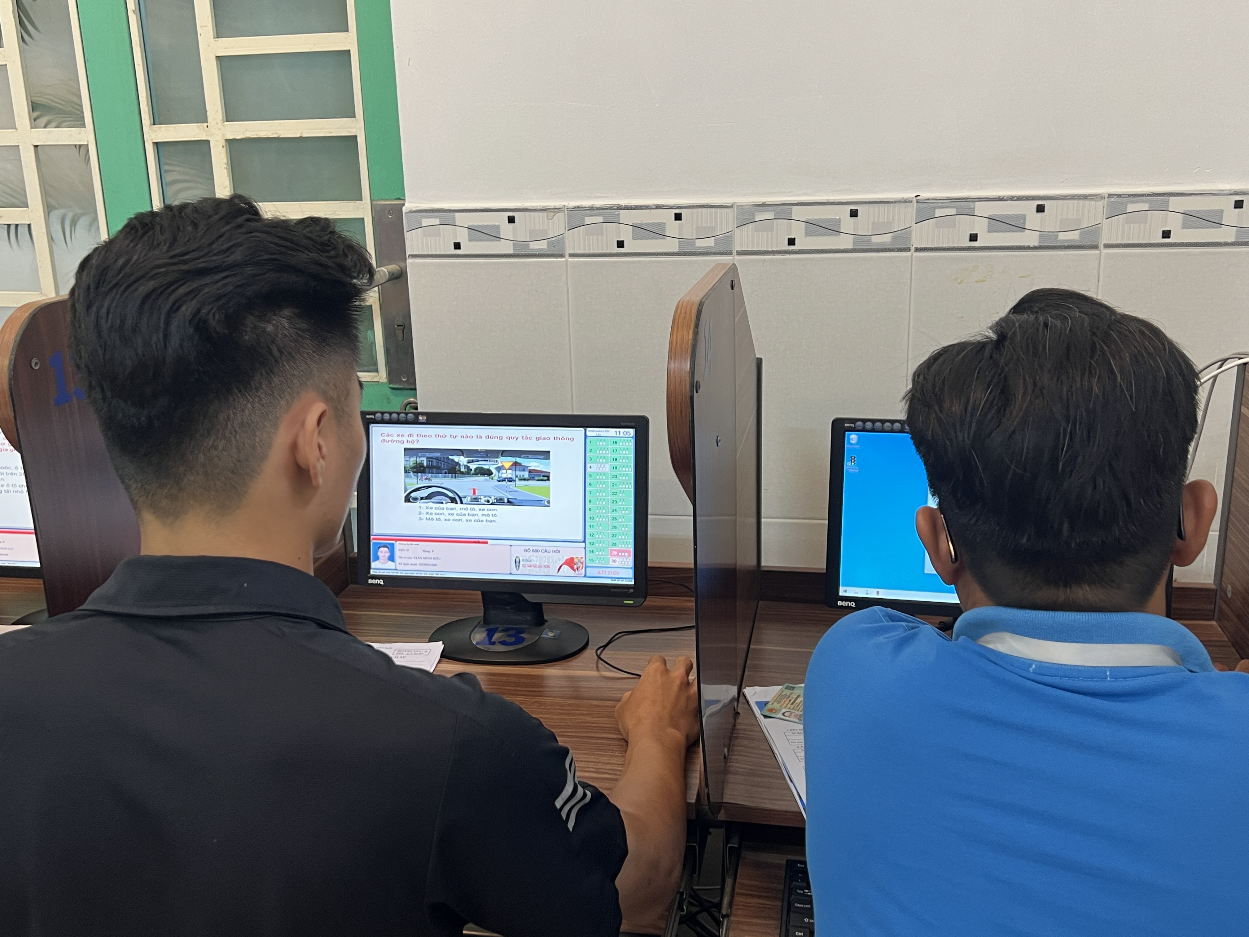 Thực hư chuyện tăng câu hỏi lý thuyết khi sát hạch lái xe các hạng ô tô, xe máy