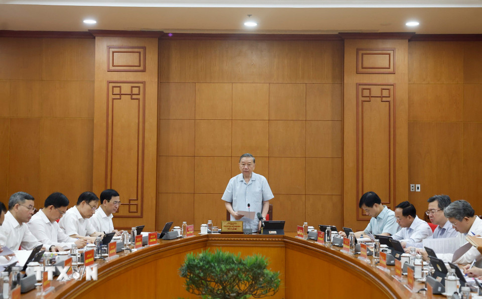 2505-tong-bi-thu-chu-tich-nuoc-nghien-cuu-khoa-hoc-co-ban-1.jpg