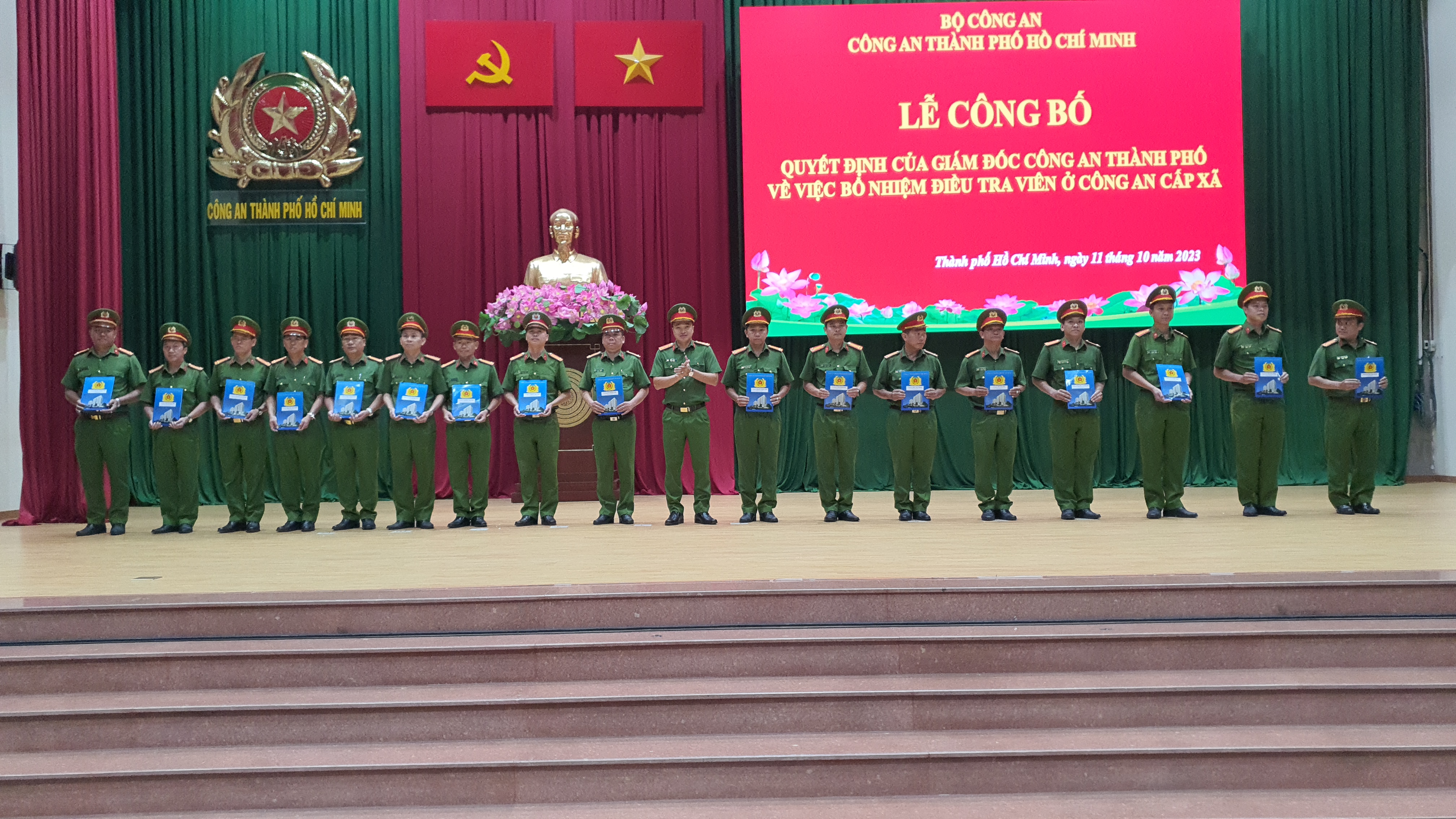 88-dieu-tra-vien-cap-xa-duoc-cong-an-tphcm-bo-nhiem-2.jpg