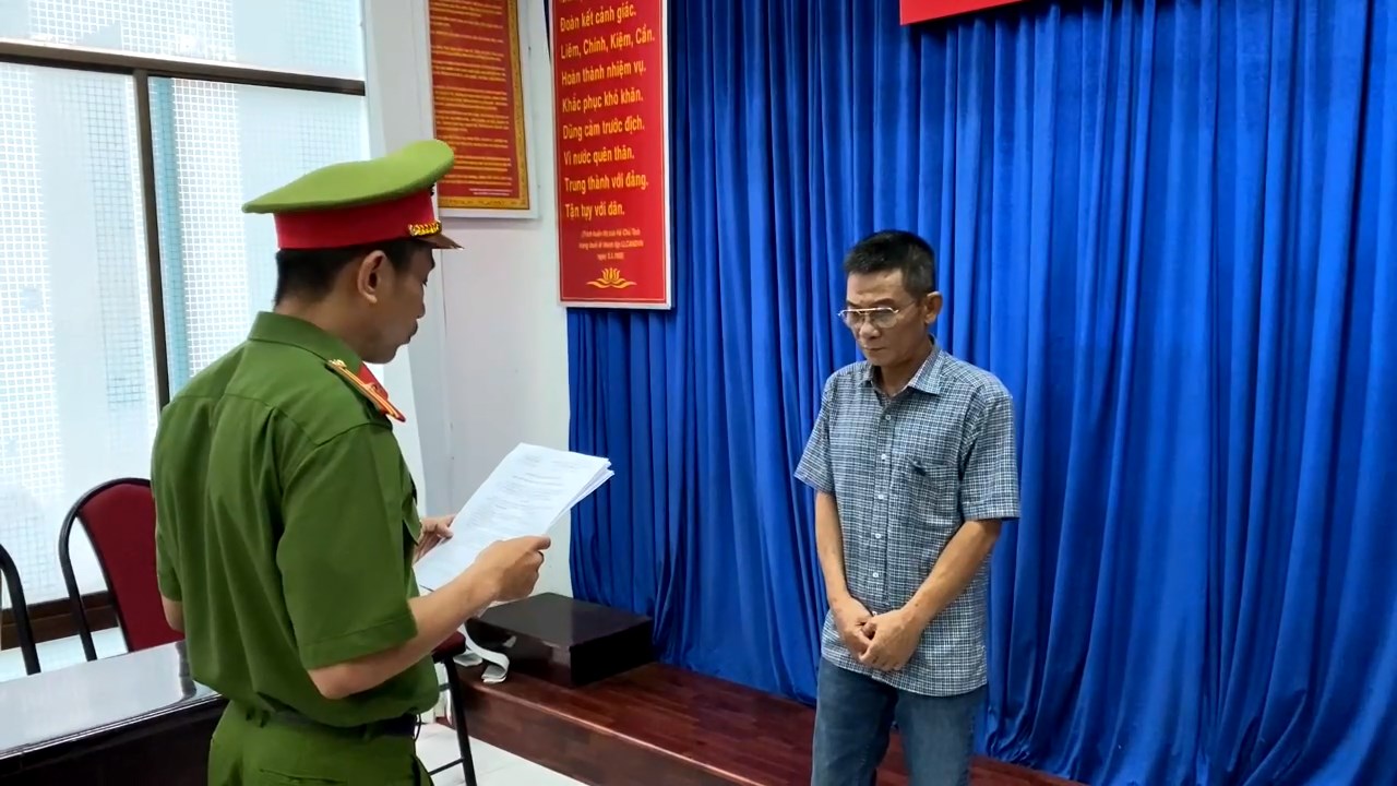 bang-lai-nang-xit-son-tra-no-de-gay-ap-luc-doi-tien-quan-12-4.jpg