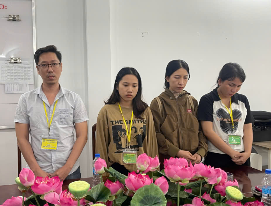 Đường dây lừa đảo 'chuyển đổi tín dụng thành tiền mặt', gần 700 nạn nhân ‘sập bẫy’