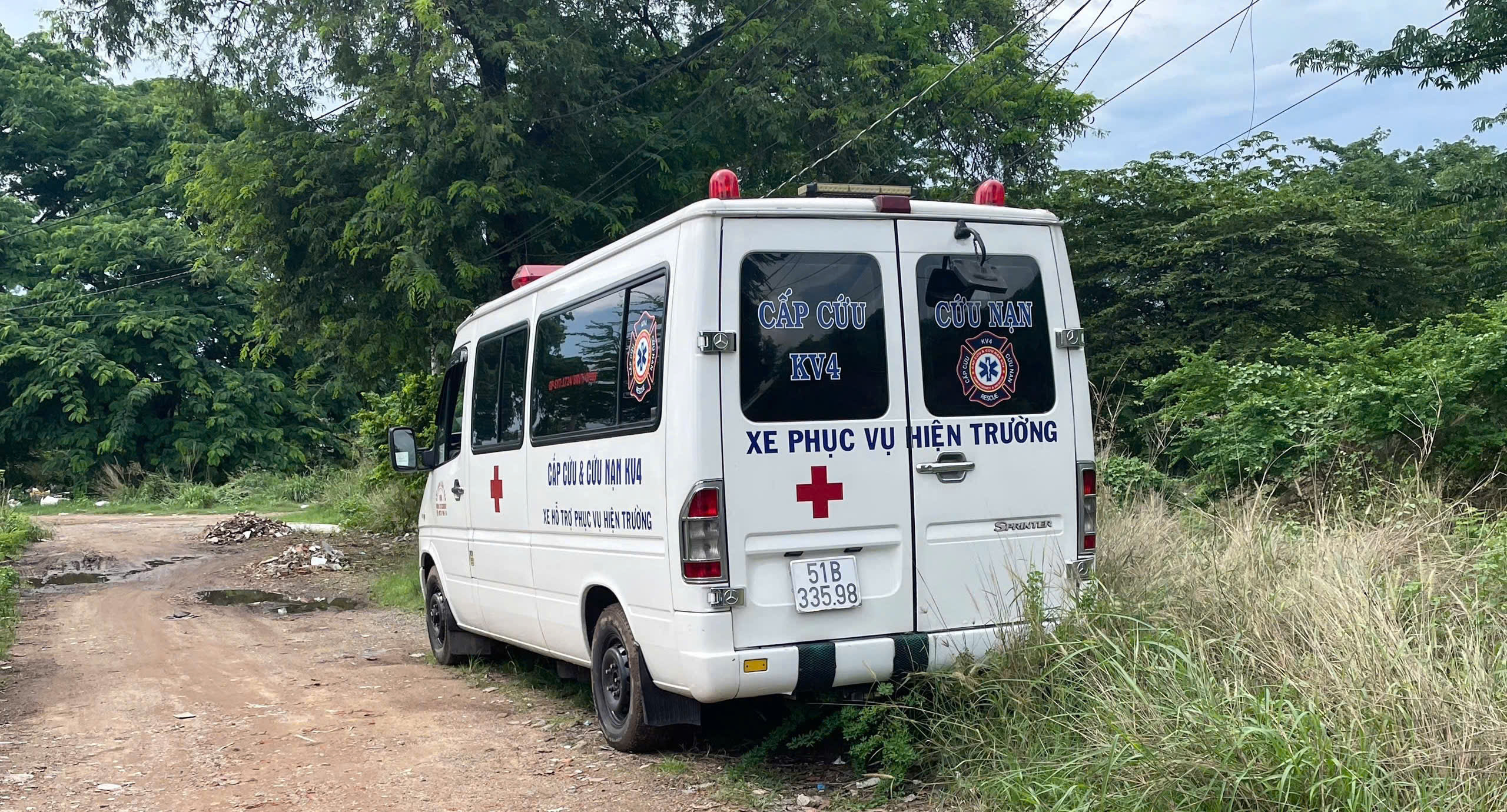 Thi thể cụ bà 72 tuổi mất liên lạc được tìm thấy ở nghĩa trang Bình Hưng Hòa