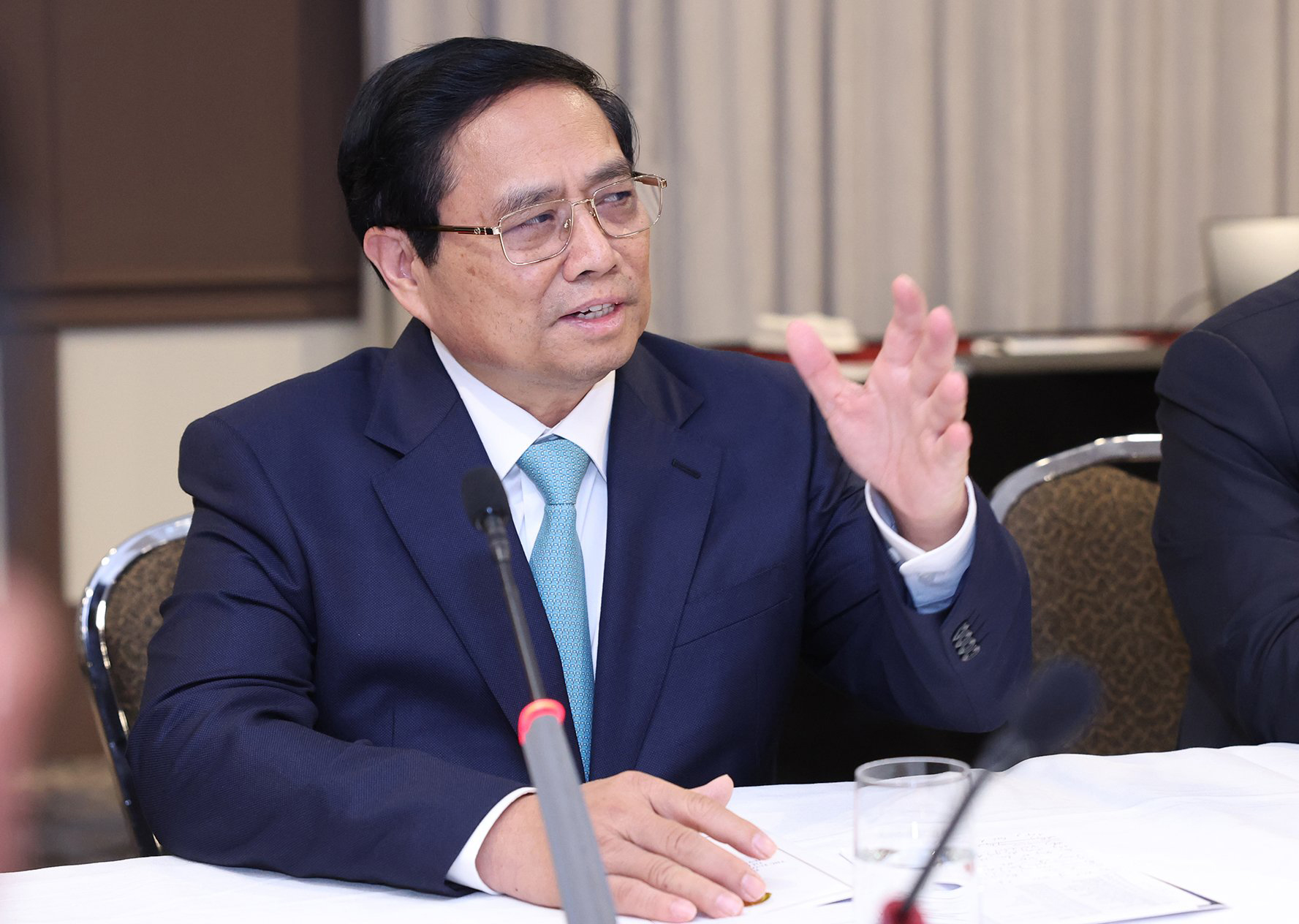 thu-tuong-gap-hoi-tri-thuc-2.jpg