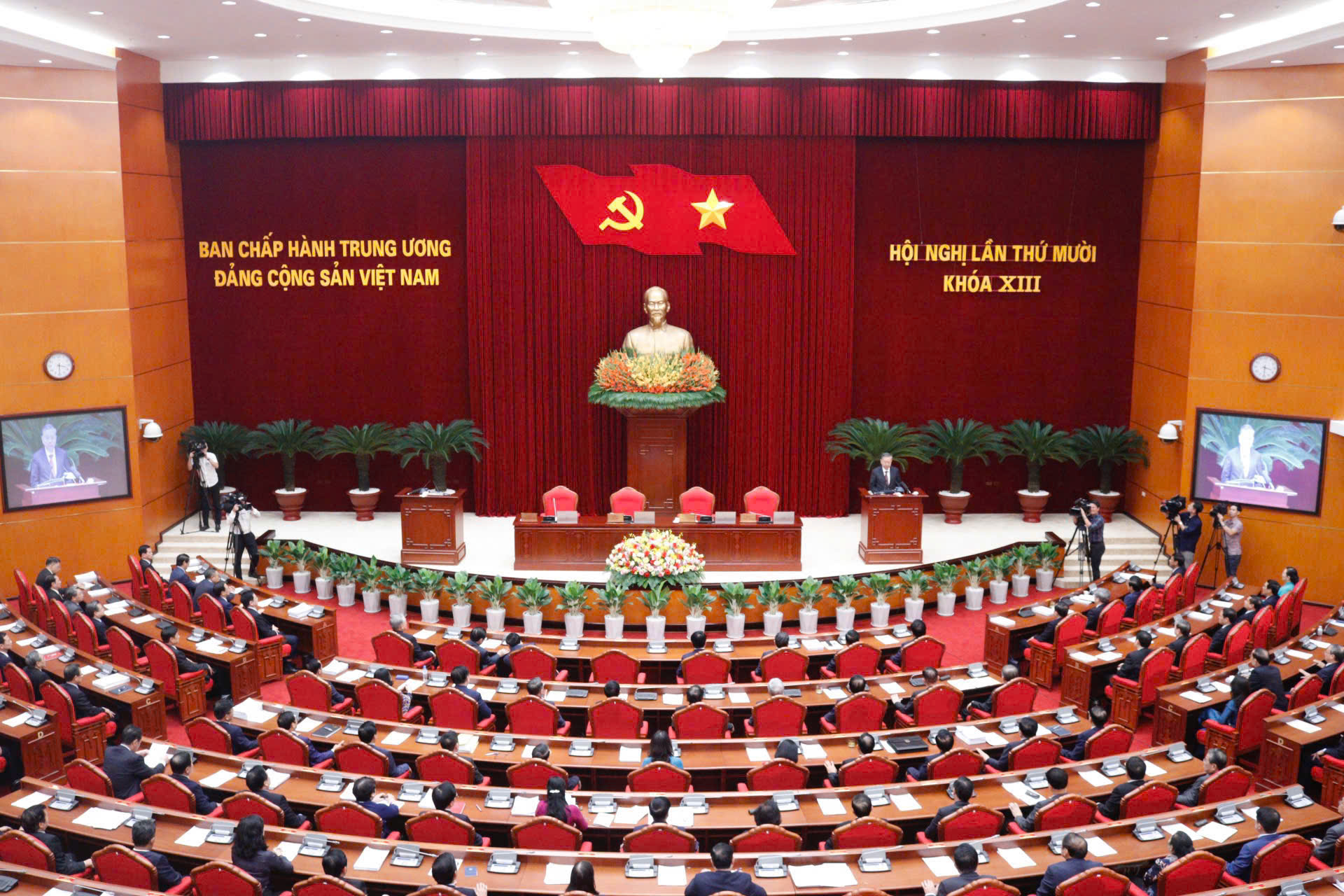 quy-dinh-189-bo-chinh-tri-chi-ro-23-hanh-vi-tham-nhung-tieu-cuc-trong-quan-ly-su-dung-tai-chinh-tai-san-cong.jpg