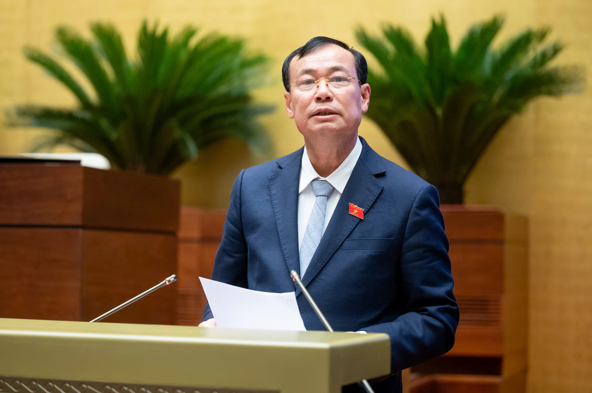 dai-tuong-phan-van-giang-can-bo-vien-chuc-se-duoc-cu-tham-gia-luc-luong-gin-giu-hoa-binh-le-tan-toi.jpg