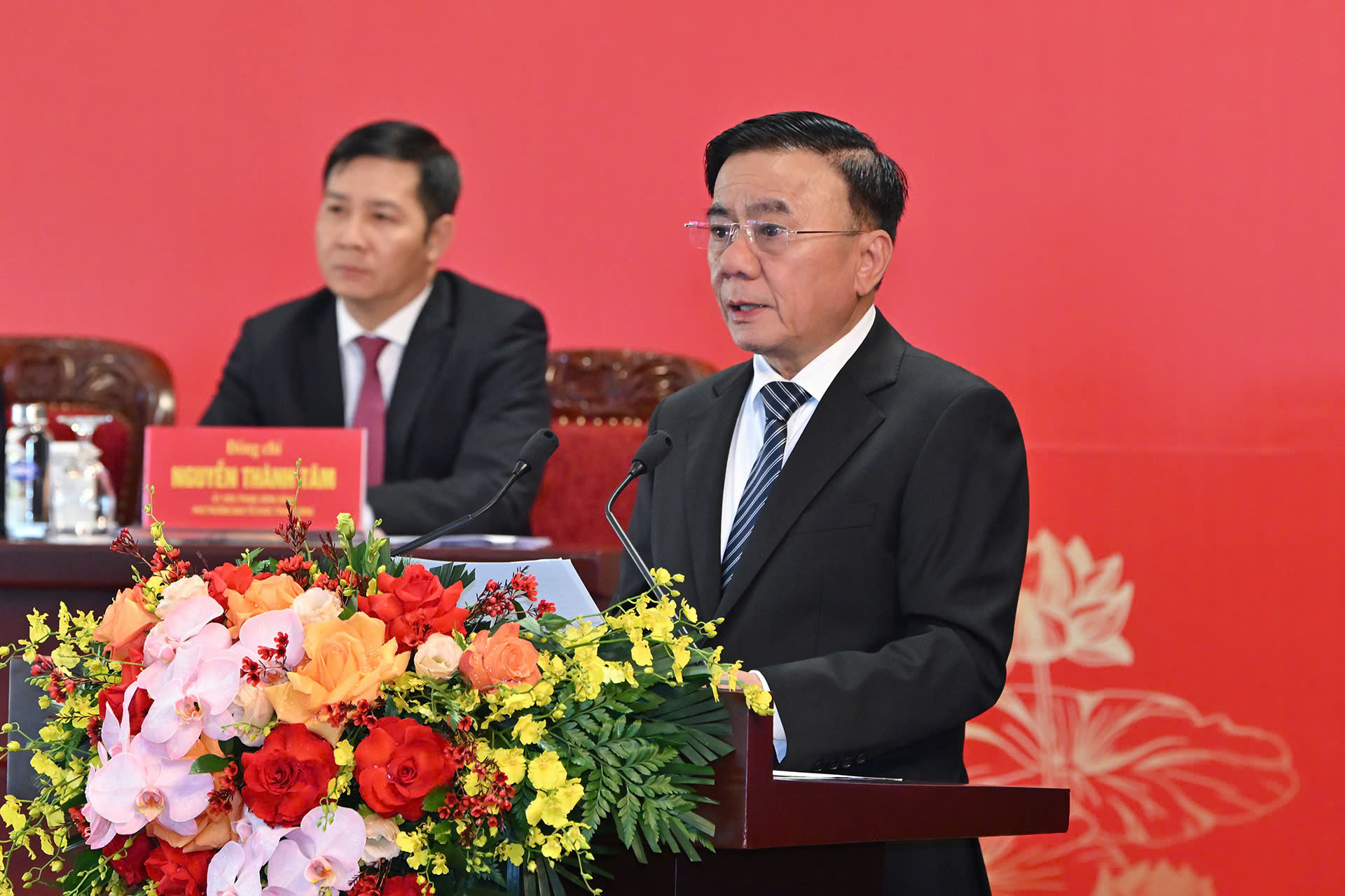 nhung-thong-diep-quan-trong-tai-dai-hoi-xiv-cua-dang.jpg