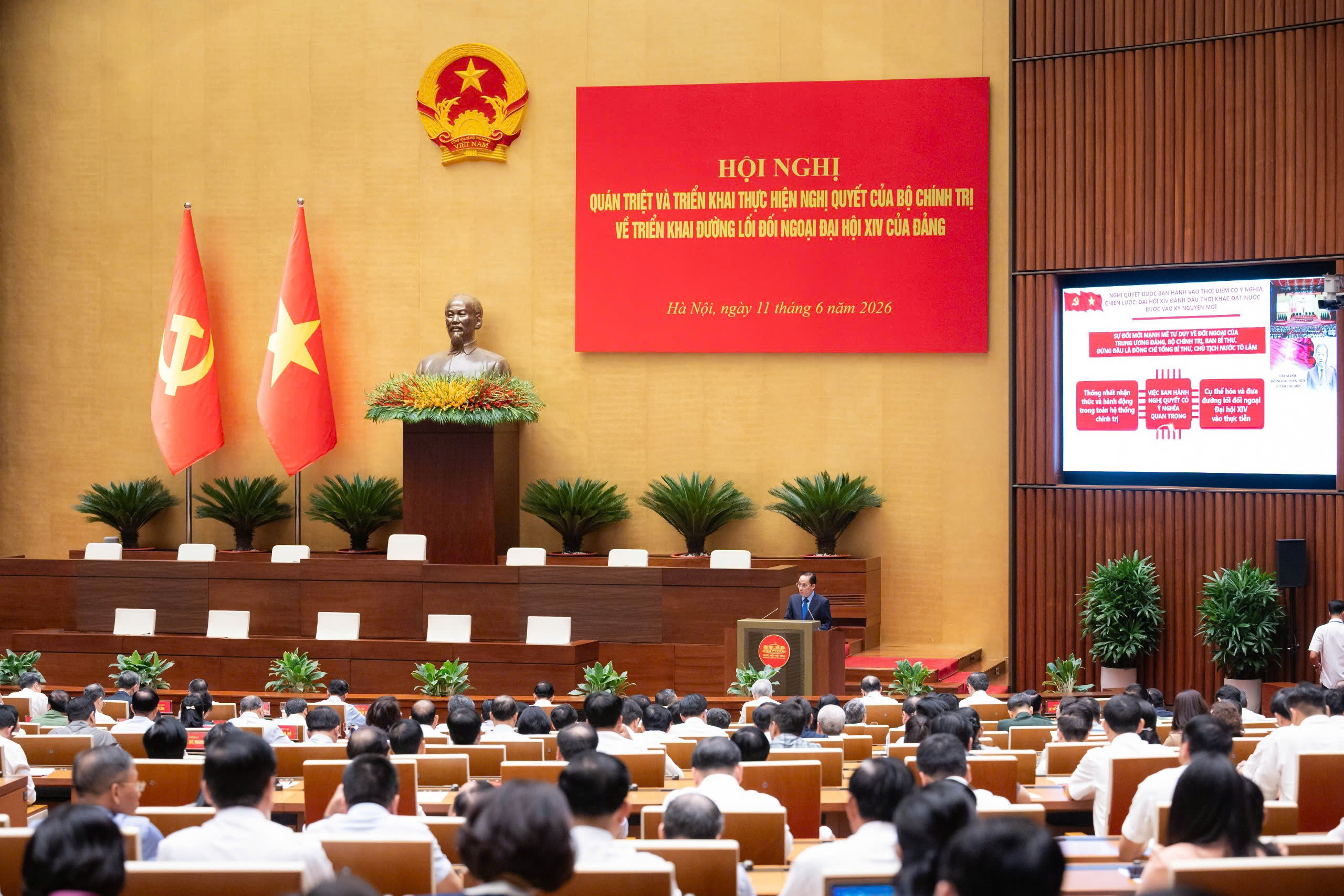 tong-bi-thu-chu-tich-nuoc-to-lam-neu-5-dinh-huong-lon-trong-duong-loi-doi-ngoai-5.jpg