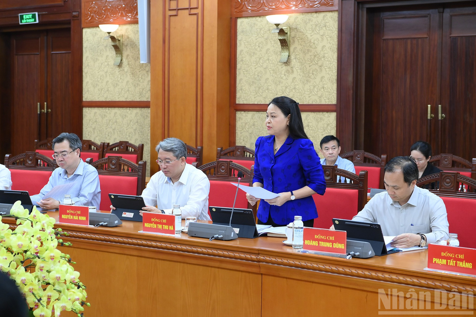 nhung-cau-hoi-tong-bi-thu-chu-tich-nuoc-dat-ra-khi-tong-ket-100-nam-dang-lanh-dao.jpg