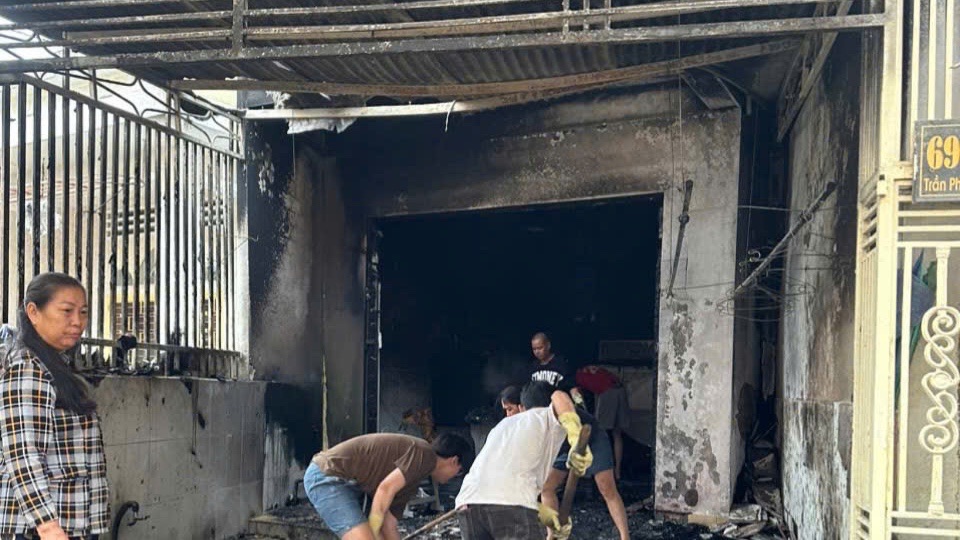 nhà 3 tâng -2.jpg