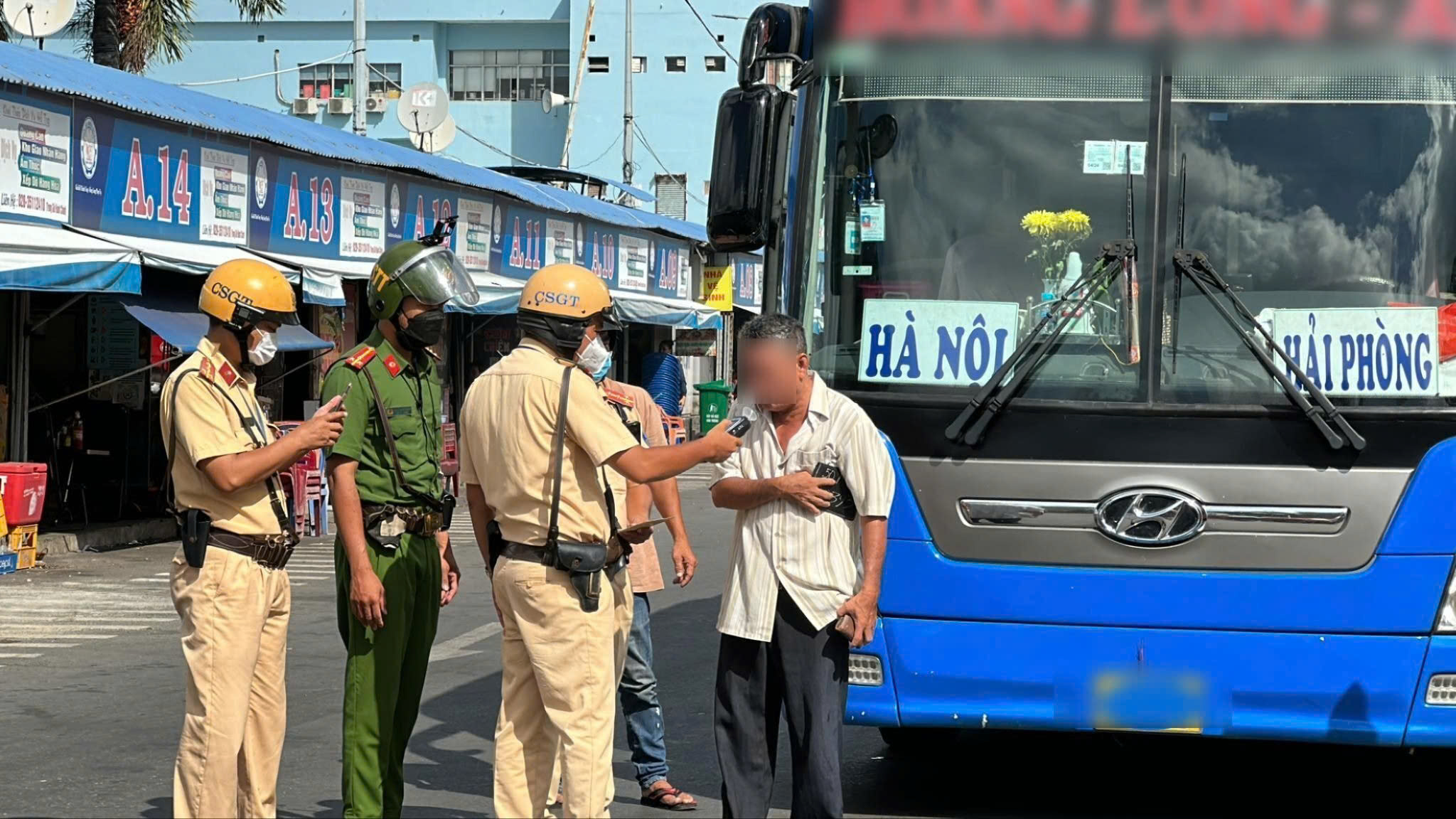 Hàng loạt quy định mới về trật tự, an toàn giao thông chính thức có hiệu lực từ ngày 1-7