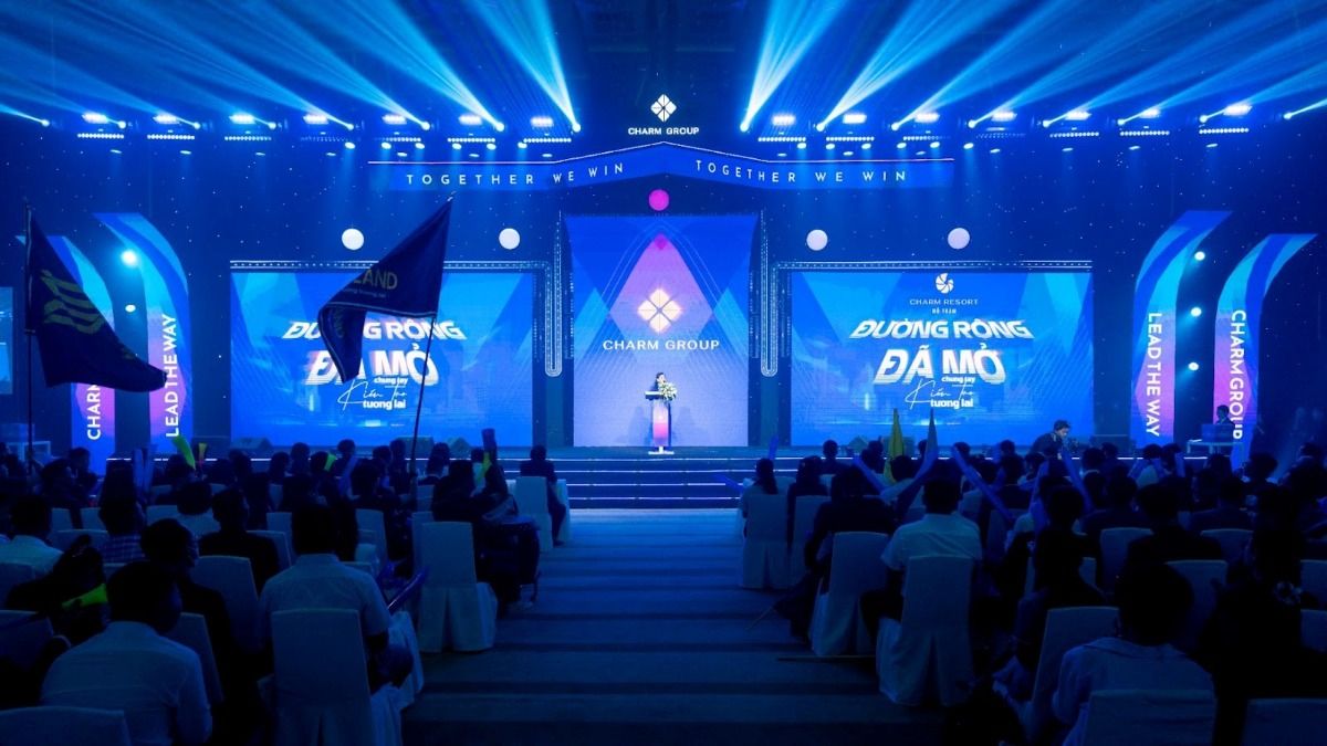 Lễ ra quân “Lead The Way” quy tụ gần 1.000 chuyên viên kinh doanh.jpg